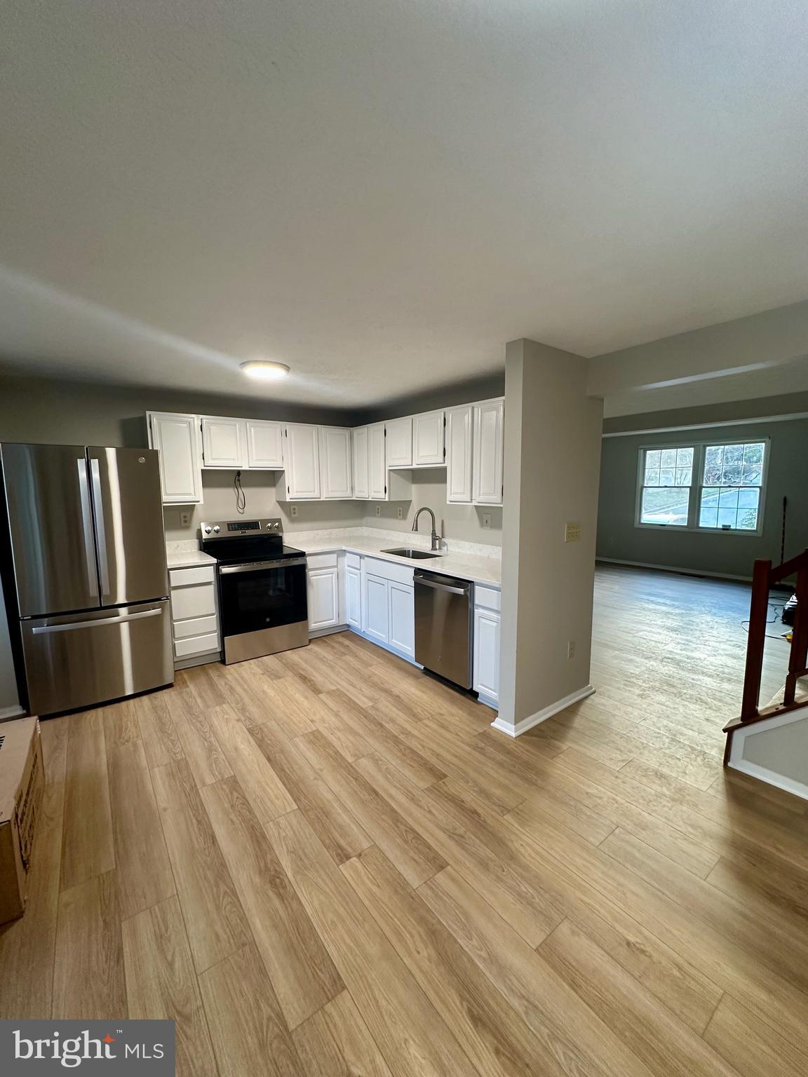 BENNINGTON WOODS - Residential Lease