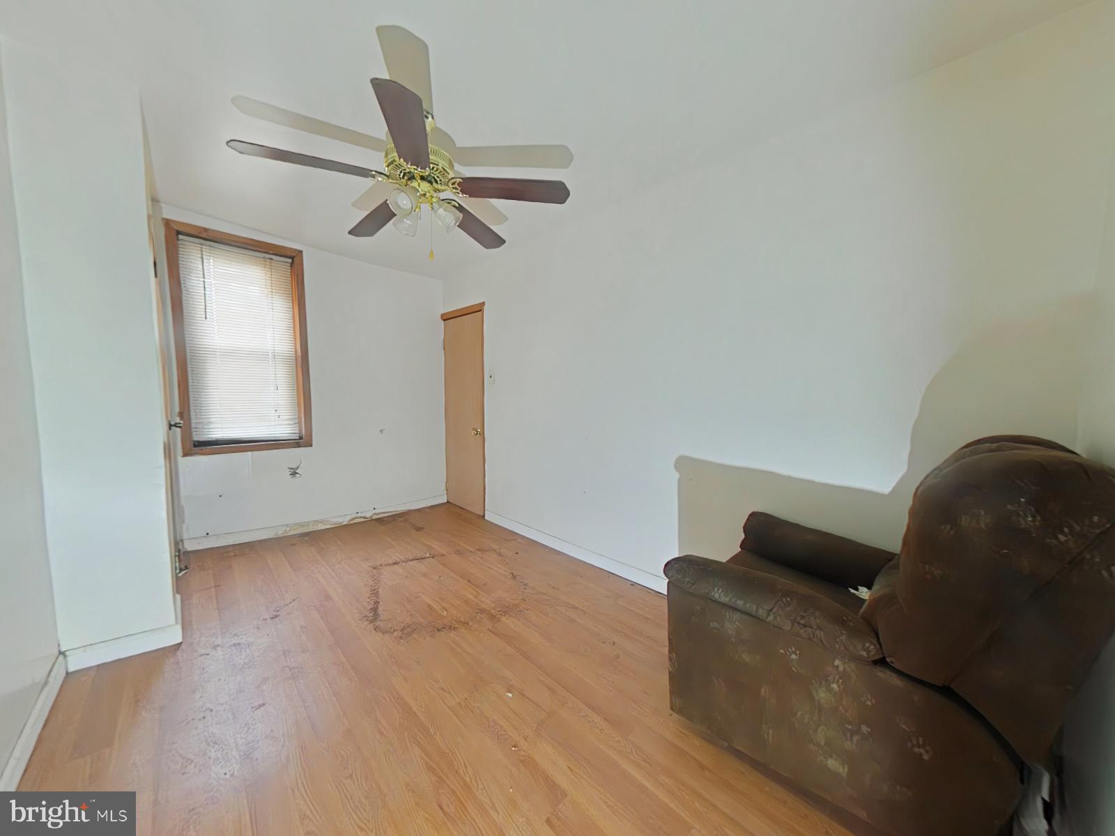 STRAWBERRY MANSION - Residential