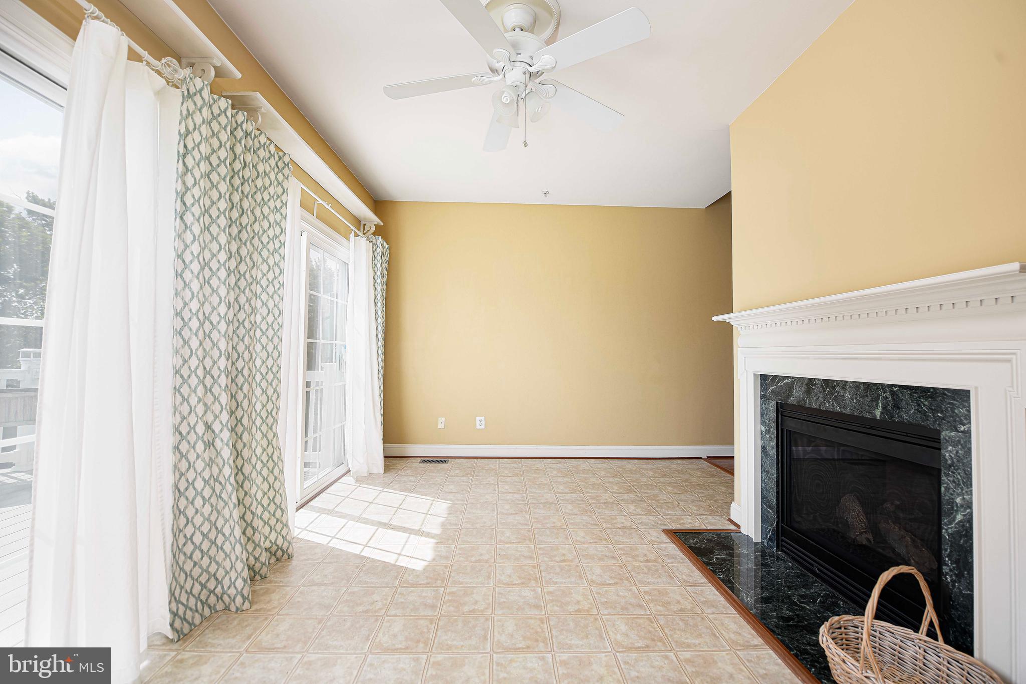 BULLE ROCK - Residential