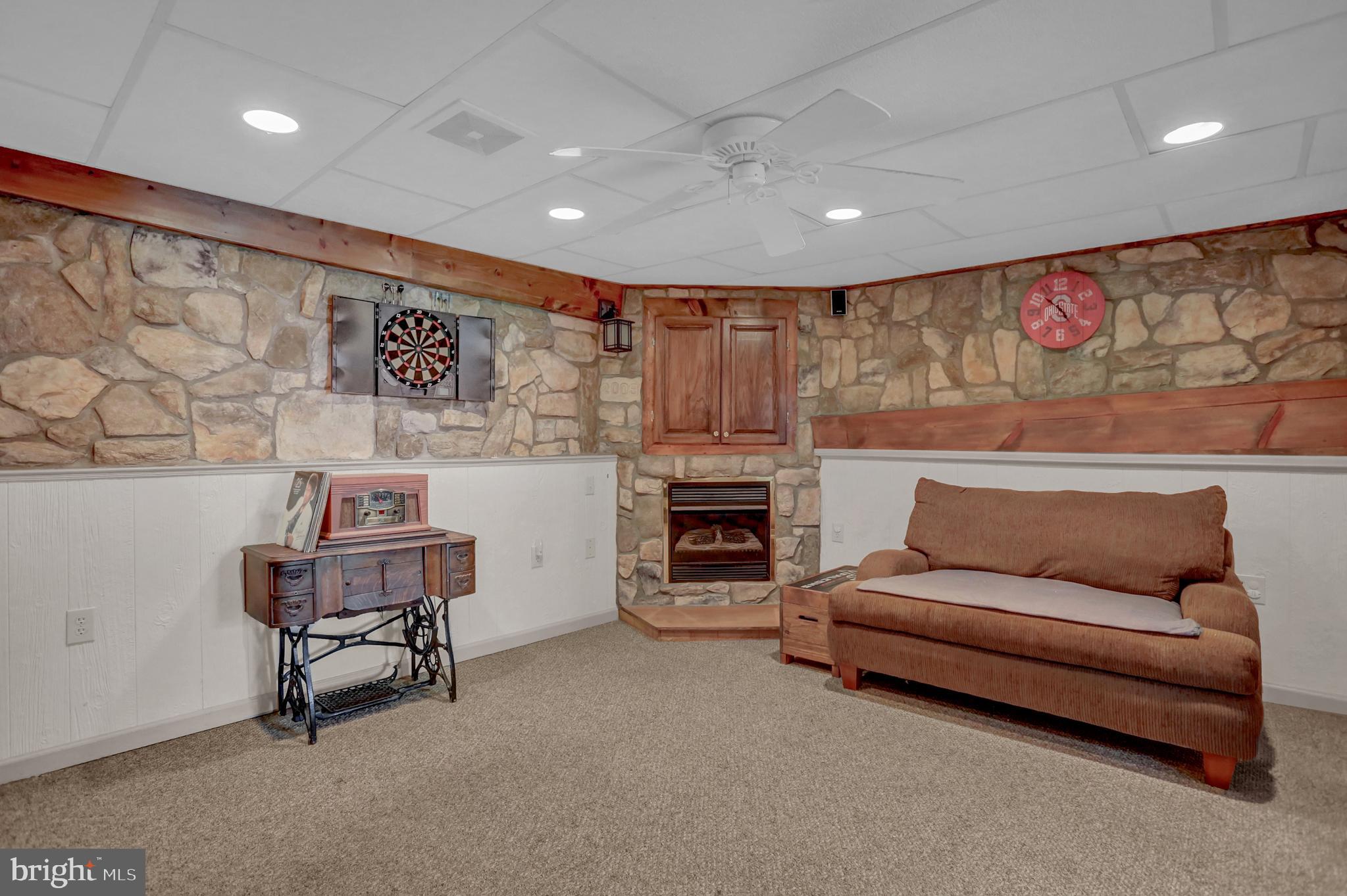 SOUTHWESTERN - Residential