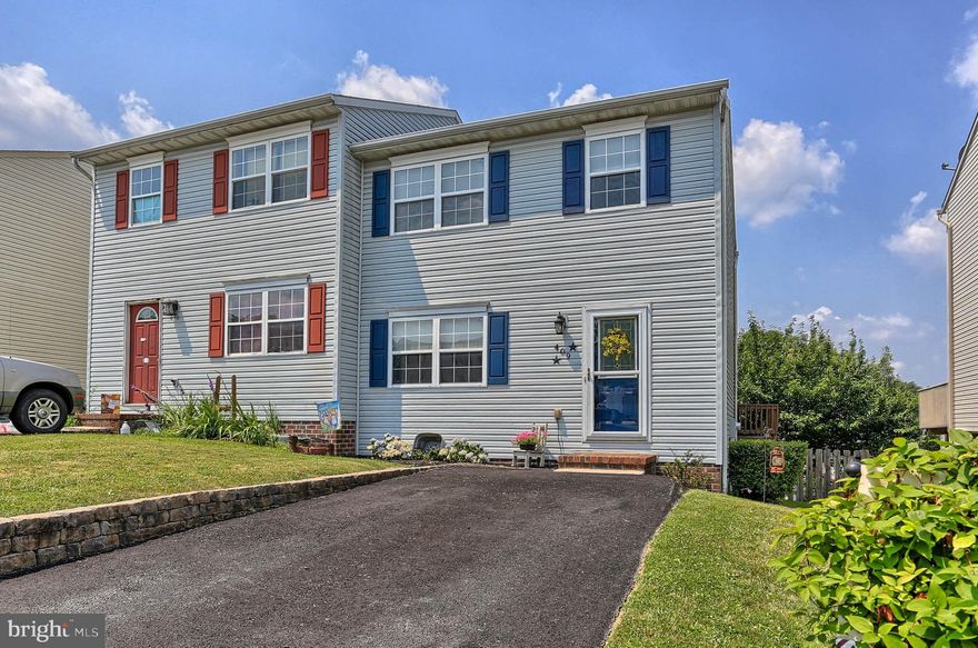 YOU'RE GONNA FALL IN LOVE WITH THIS GORGEOUS HOME* THE LARGE KITCHEN WAS RENOVATED ABOUT 3 YEARS AGO & INCLUDES ALL APPLIANCES PLUS CERAMIC BACKSPLASH* THE WASHER & DRYER ARE INCLUDED AS WELL* IMPRESSIVE & CLEAN THIS 3 BEDROOM HOME HAS 3 FINISHED LEVELS* ALL BEDROOM CLOSET HAVE AMAZING ORGANIZERS*THE LOWER LEVEL IS A PERFECT COZY FAMILY ROOM/PLAYROOM W/GAS FIREPLACE & WALK-OUT TO THE FENCED REAR YARD (WALK-OUT LEVEL) THE BEAUTIFUL LAMINATE FLOORS WERE PUT IN 2017* THE  FURNACE  & LENNOX A/C UNIT WAS REPLACED IN 2019 +/-* THE ROOF WAS REPLACED IN APRIL, 2021* CURTAINS & WINDOW TREATMENTS INCLUDED* ENERGY EFFICIENT HOME LOCATED IN SWSD W/EASY ACCESS FOR MD COMMUTERS*MODEL CONDITION & A PLEASURE TO SHOW*