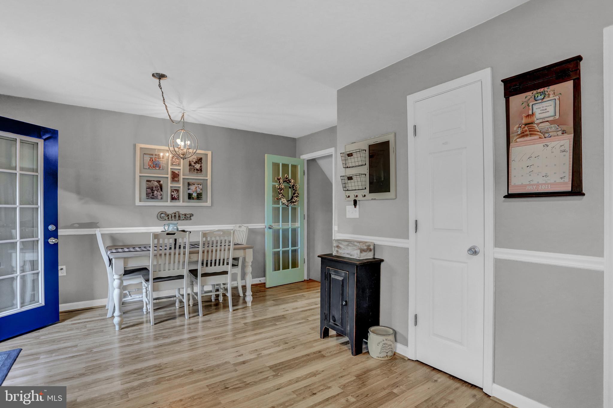 SOUTHWESTERN - Residential