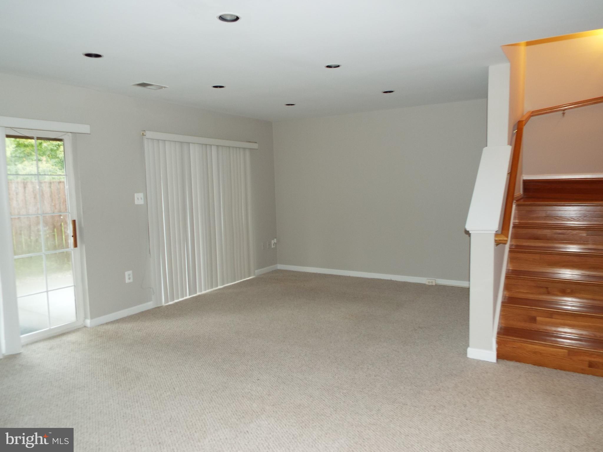 GREAT FALLS CHASE - Residential Lease