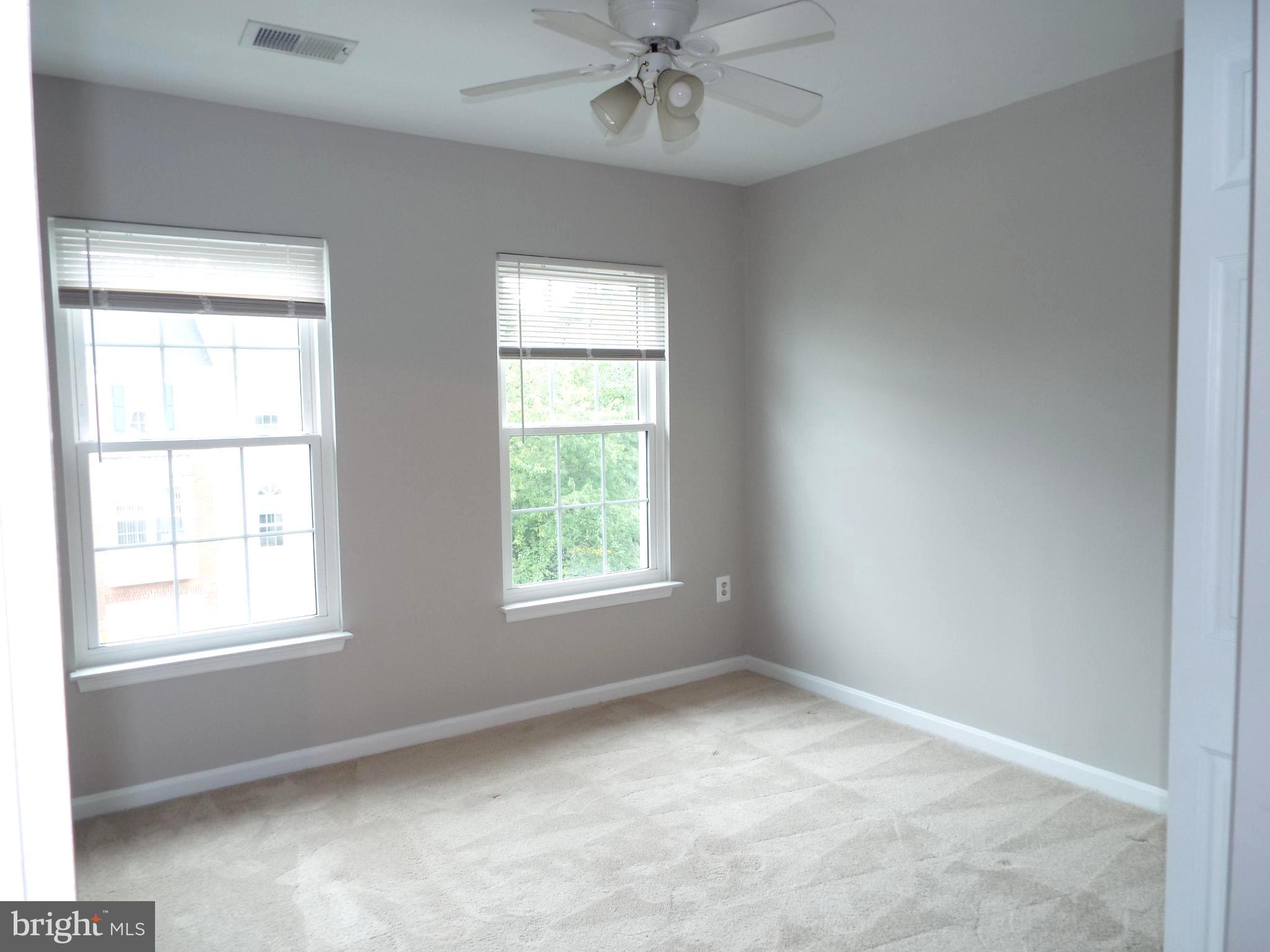 GREAT FALLS CHASE - Residential Lease