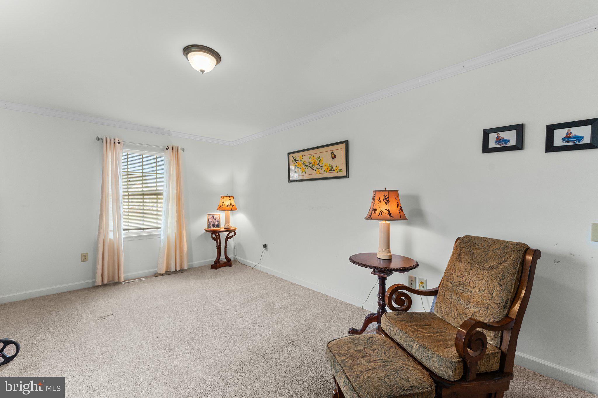 COLLEGE PARK II - Residential