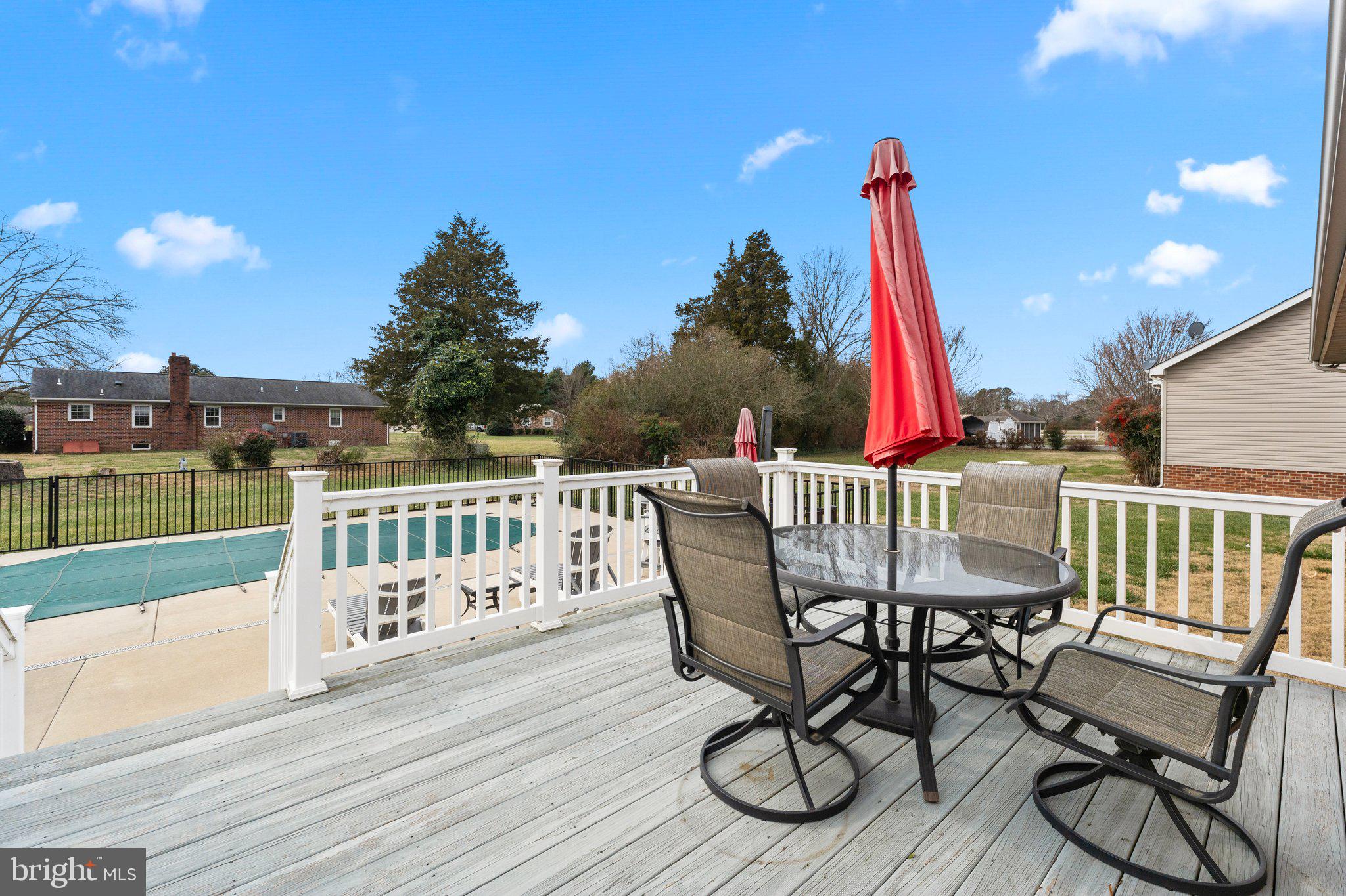 COLLEGE PARK II - Residential