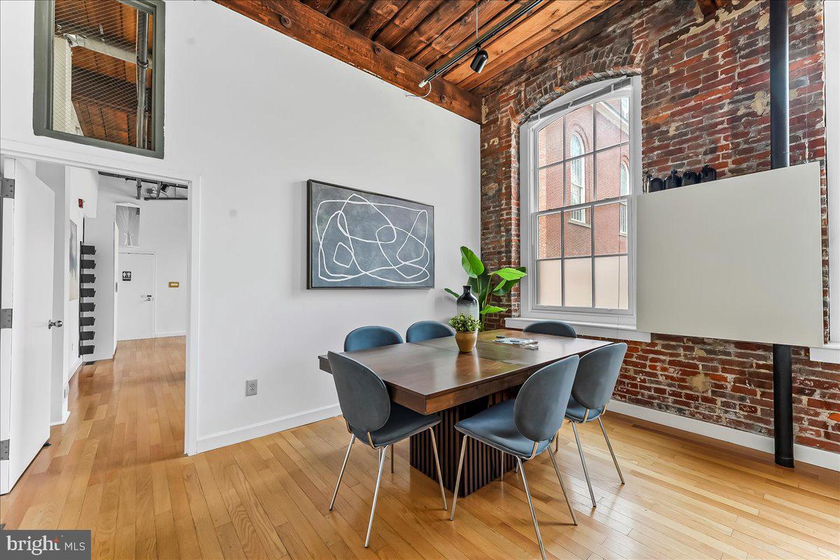 OLD CITY - Residential