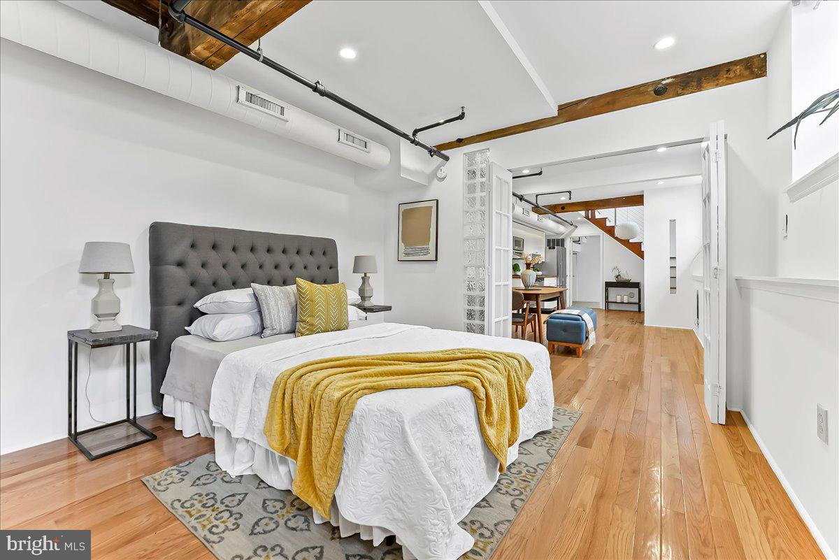 OLD CITY - Residential