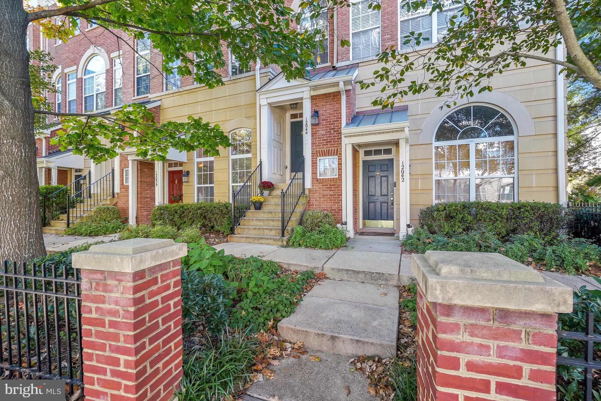 12044 TRUMBULL WAY