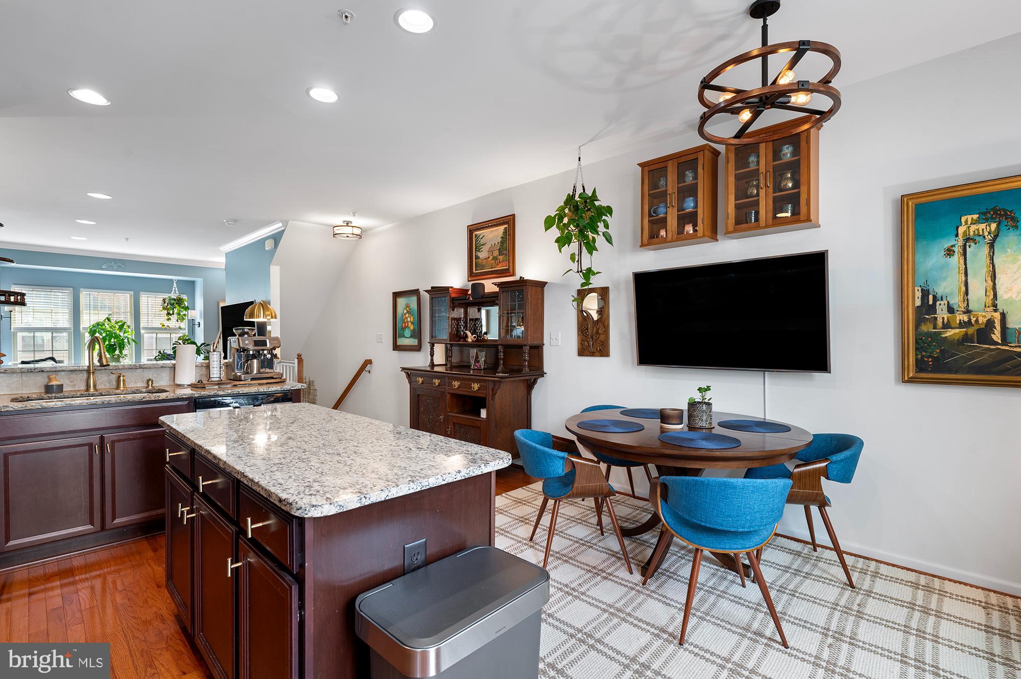 O'DONNELL SQUARE - Residential