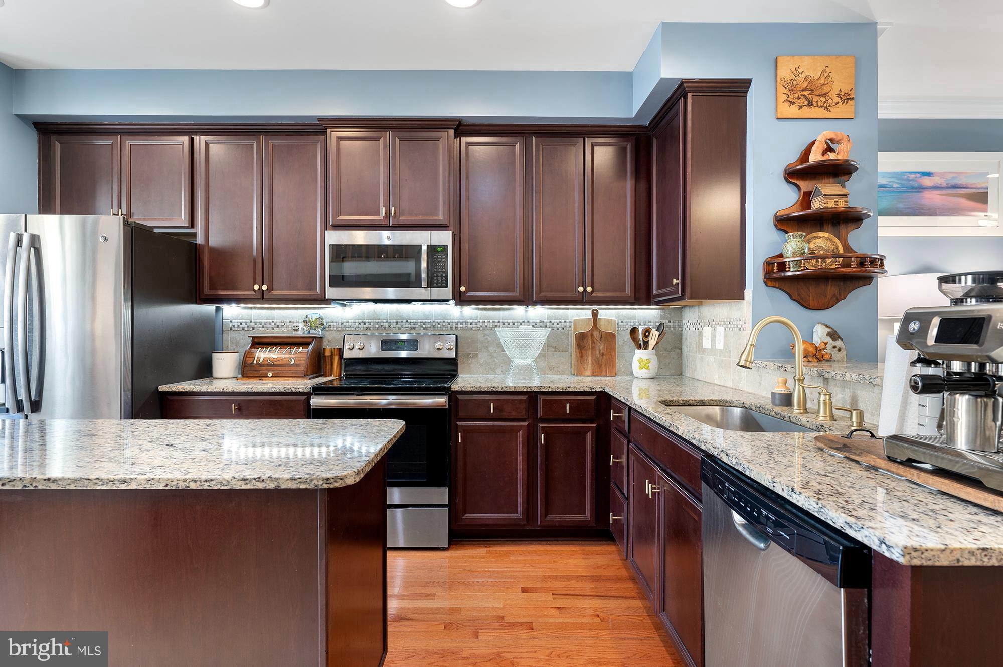 O'DONNELL SQUARE - Residential