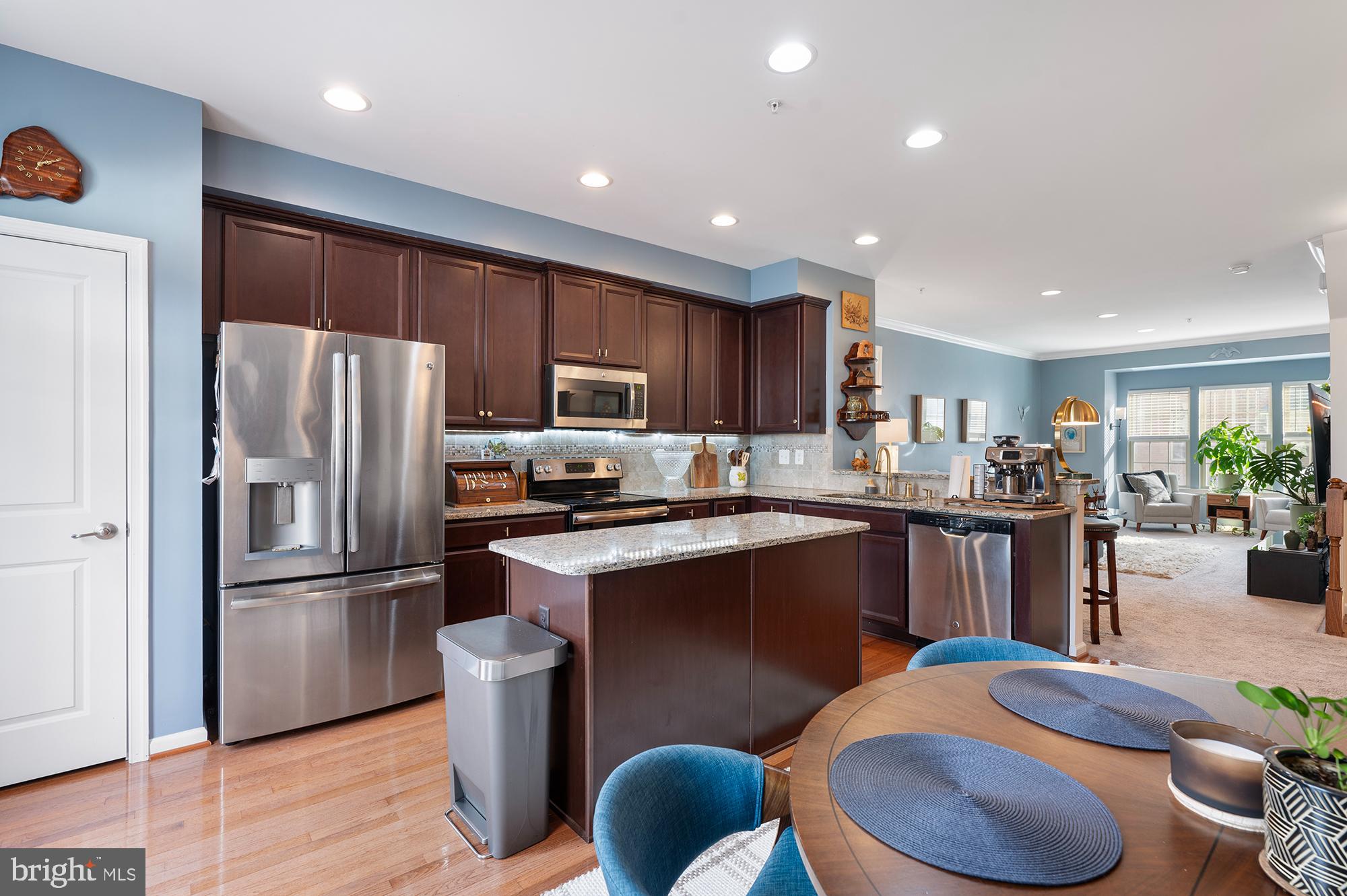 O'DONNELL SQUARE - Residential