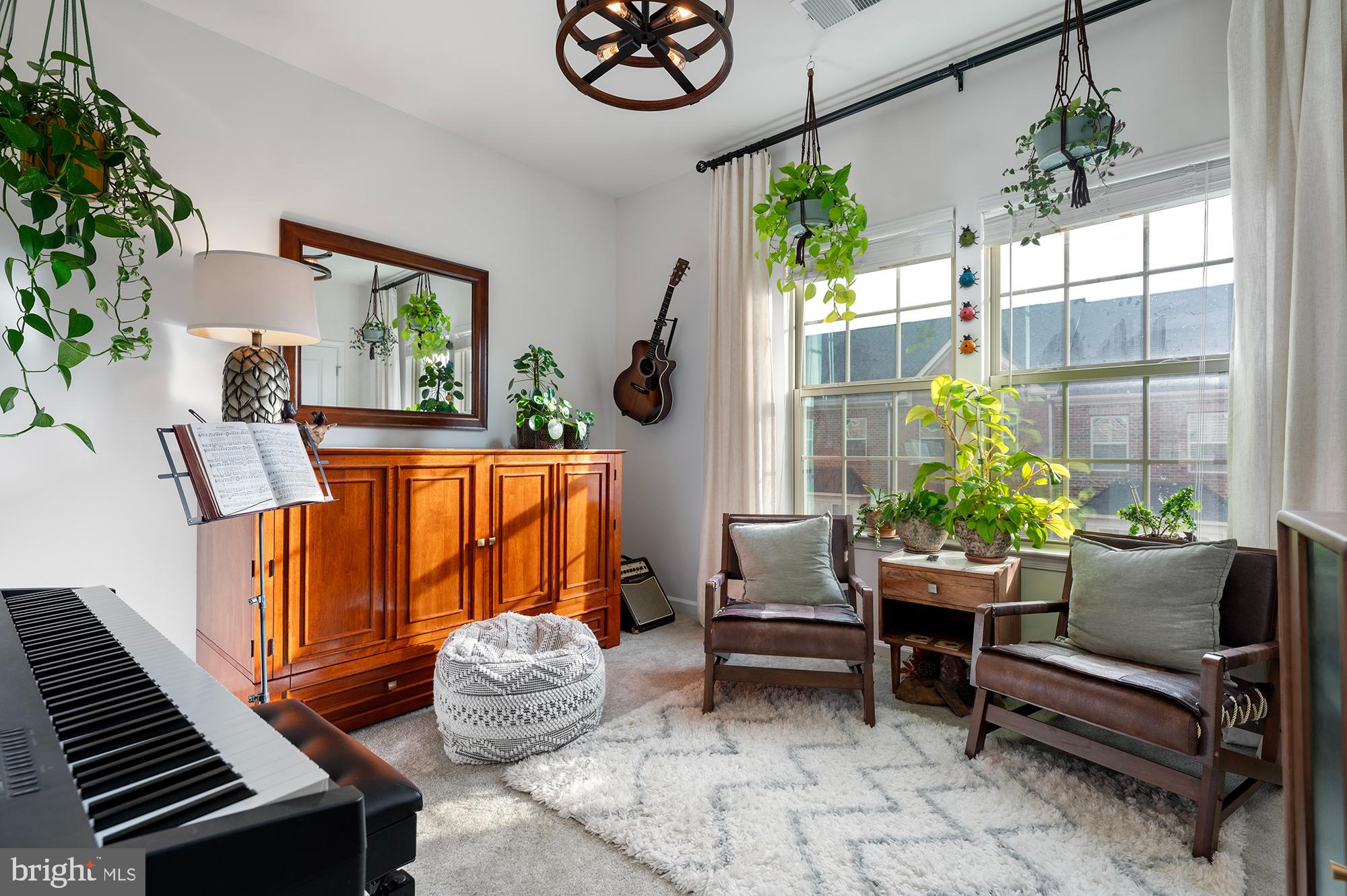 O'DONNELL SQUARE - Residential