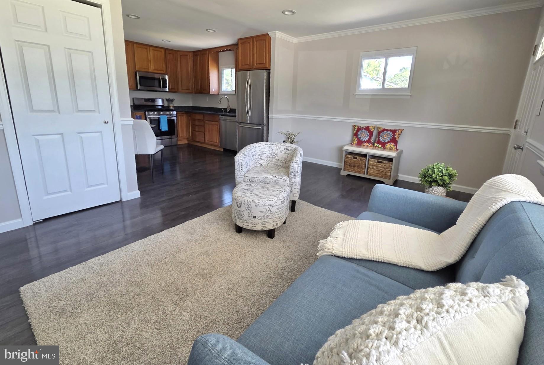 328 KING GEORGE DRIVE