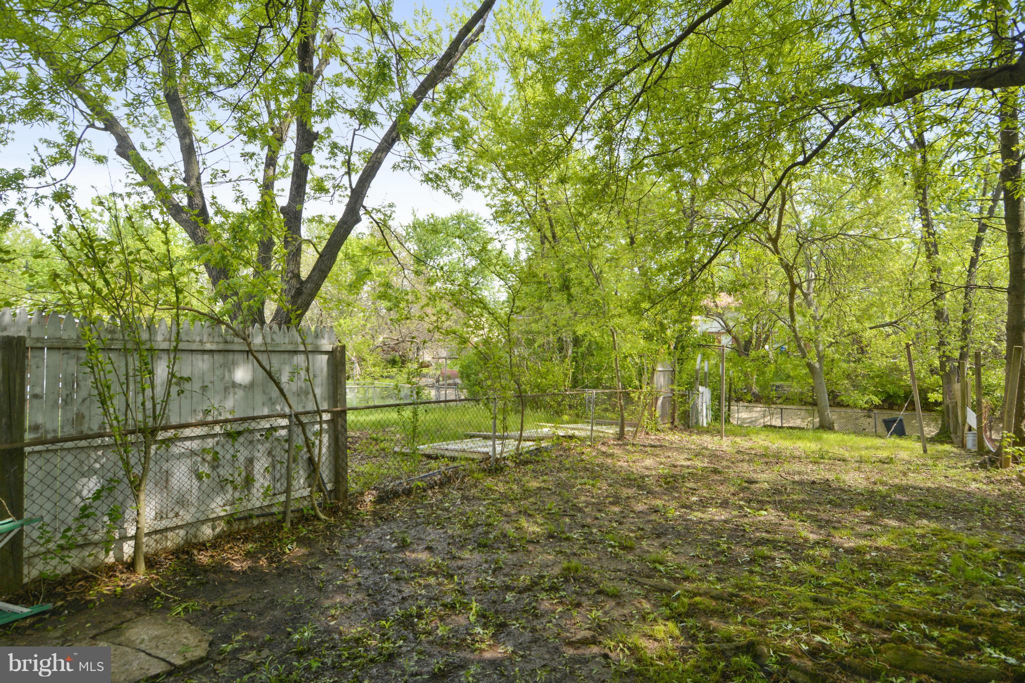 KENT VILLAGE - Residential