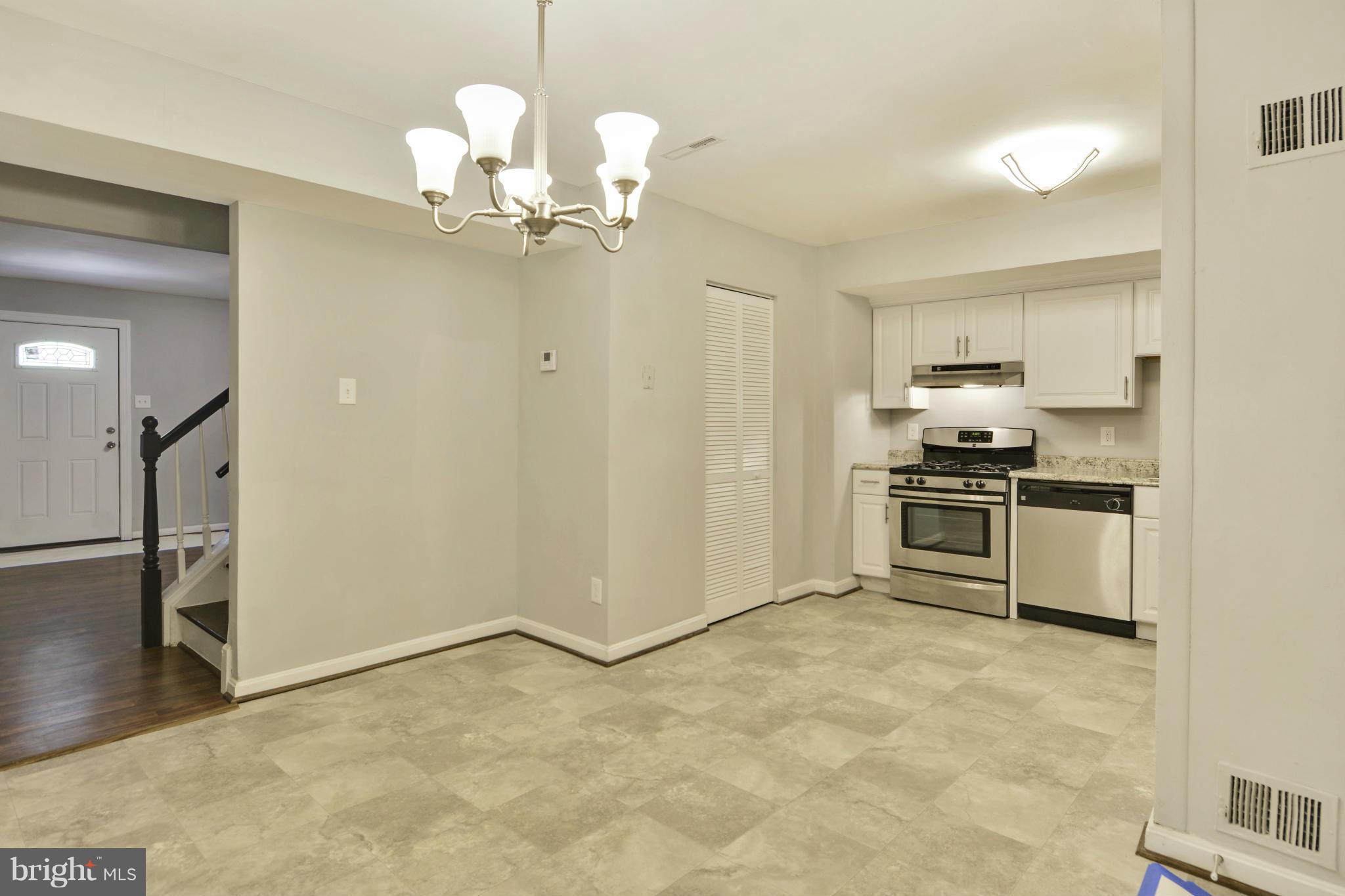 KENT VILLAGE - Residential