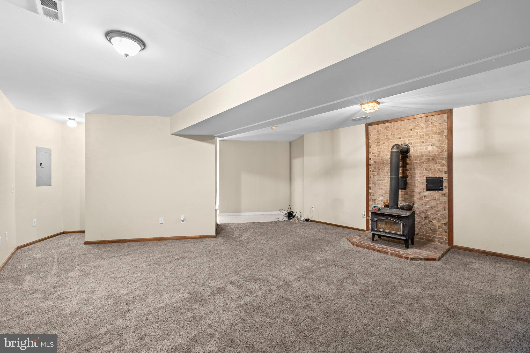 POTOMAC DIST - Residential