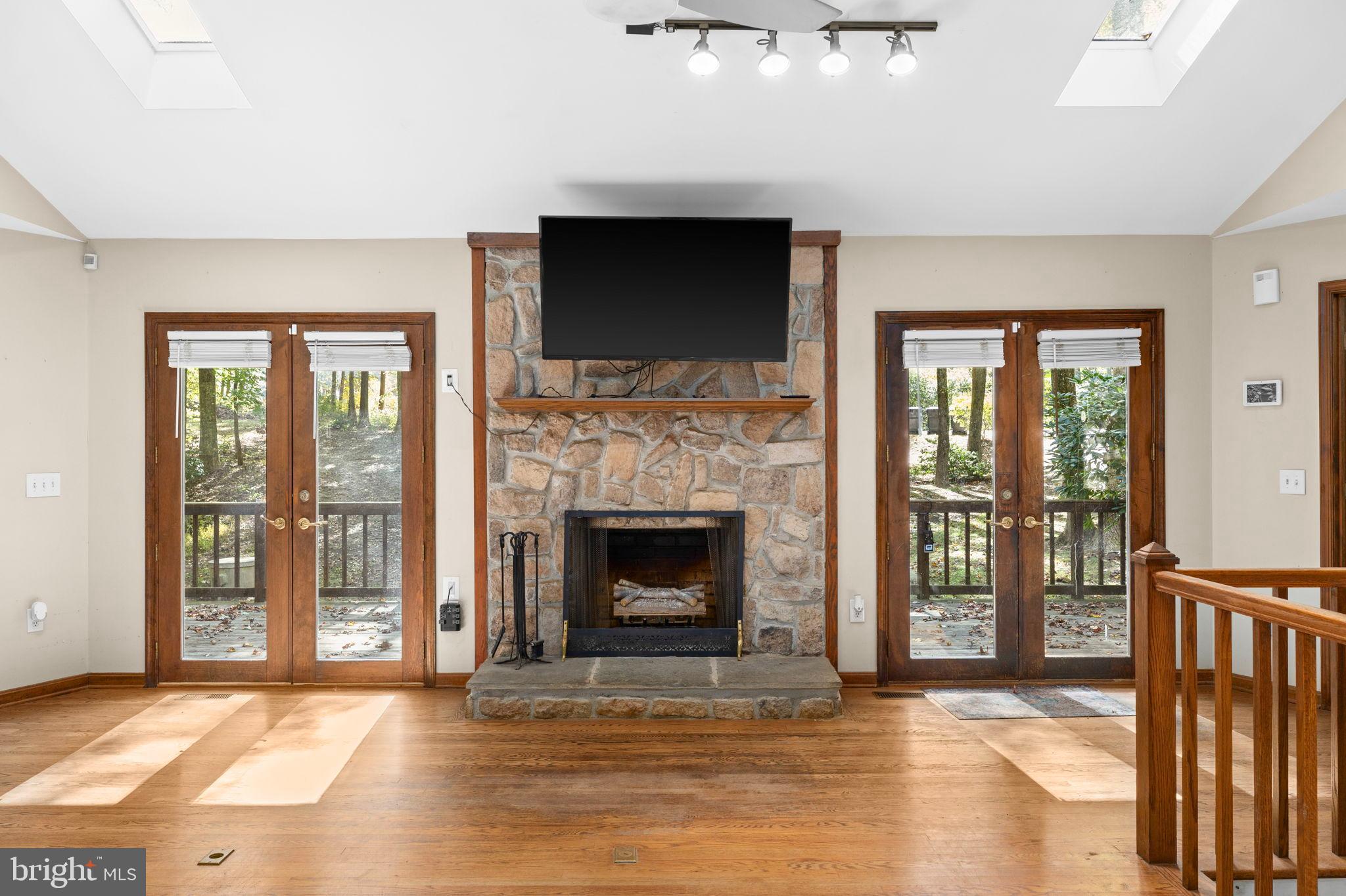 POTOMAC DIST - Residential