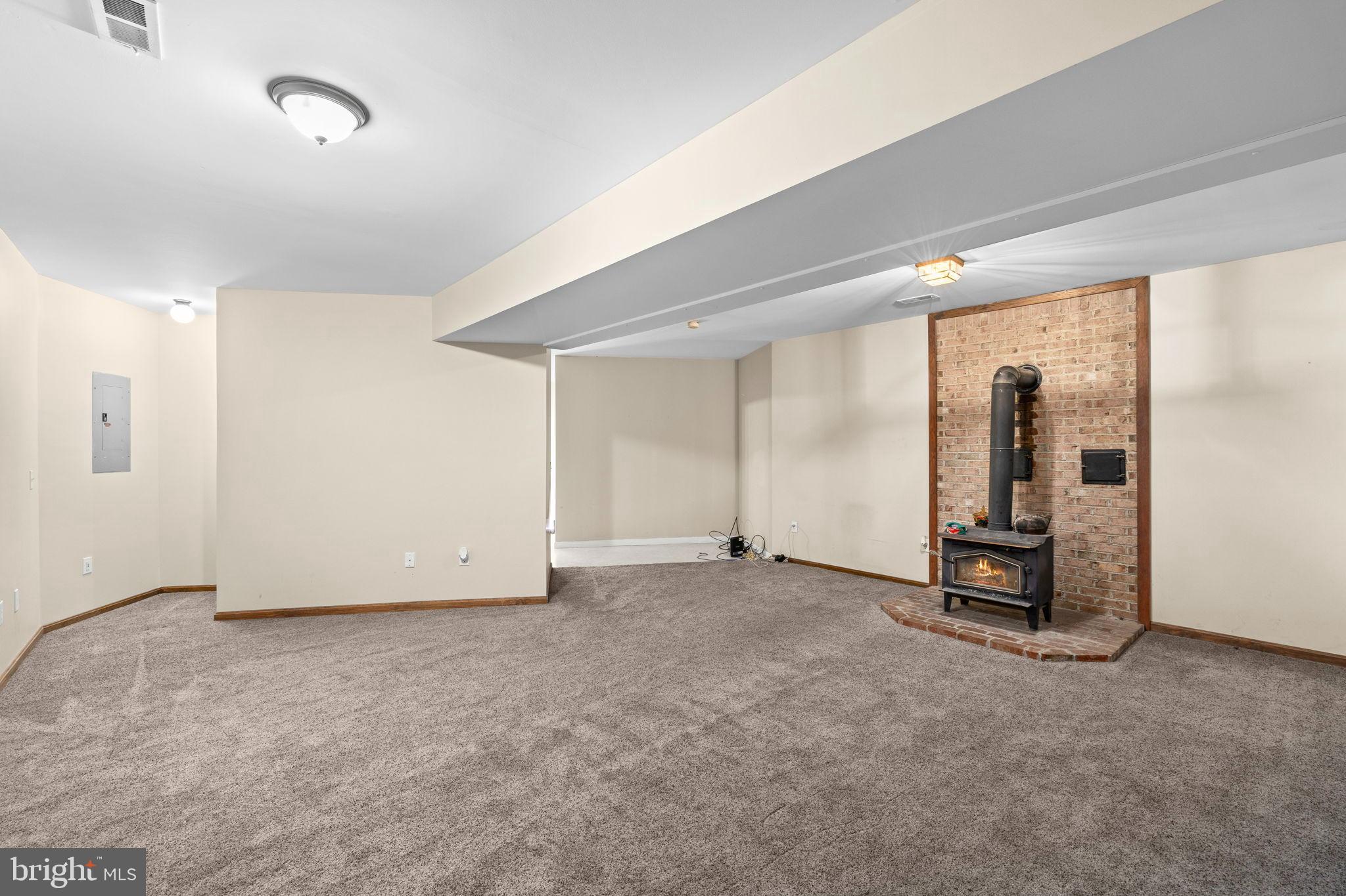 POTOMAC DIST - Residential