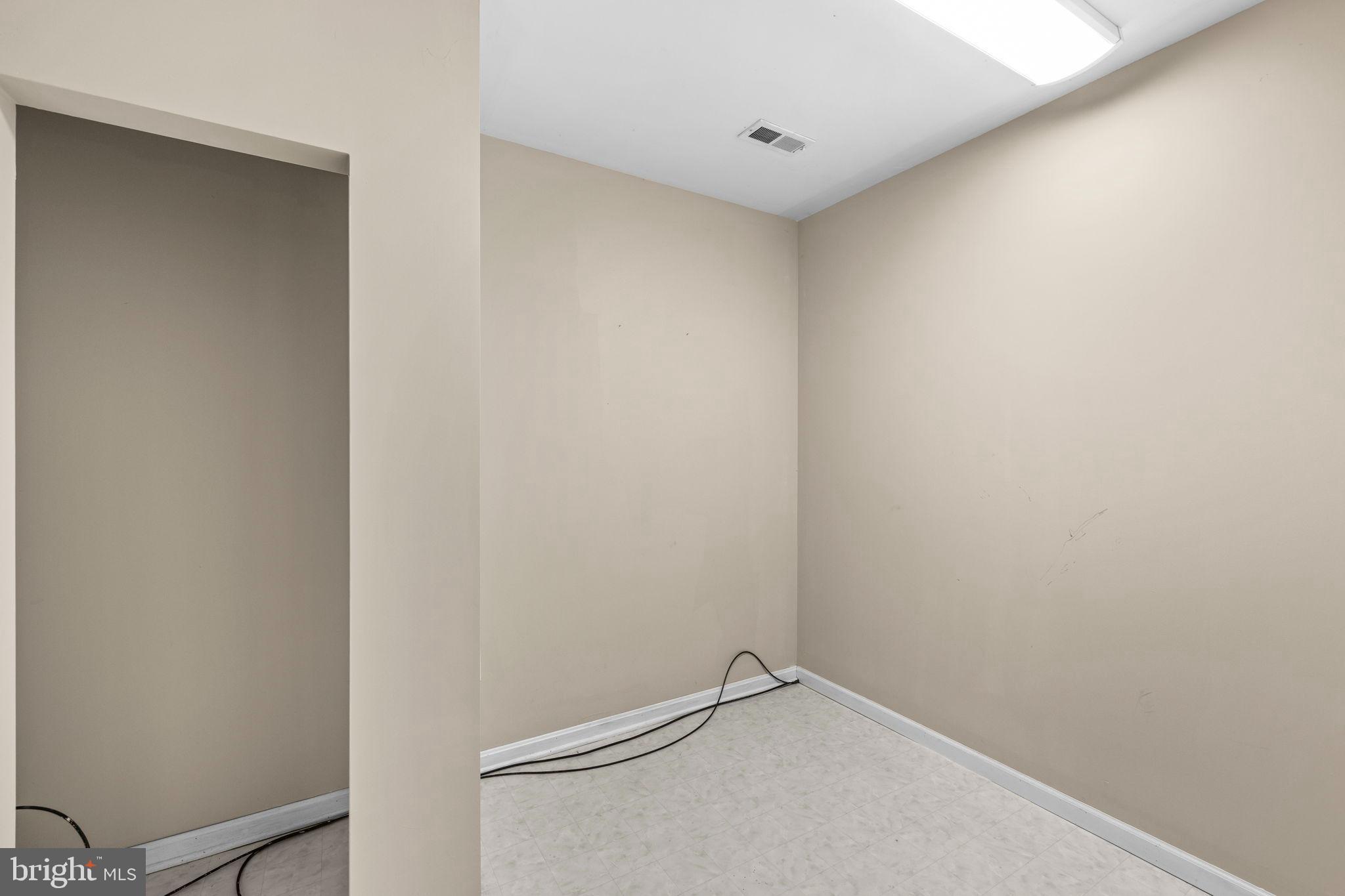 POTOMAC DIST - Residential