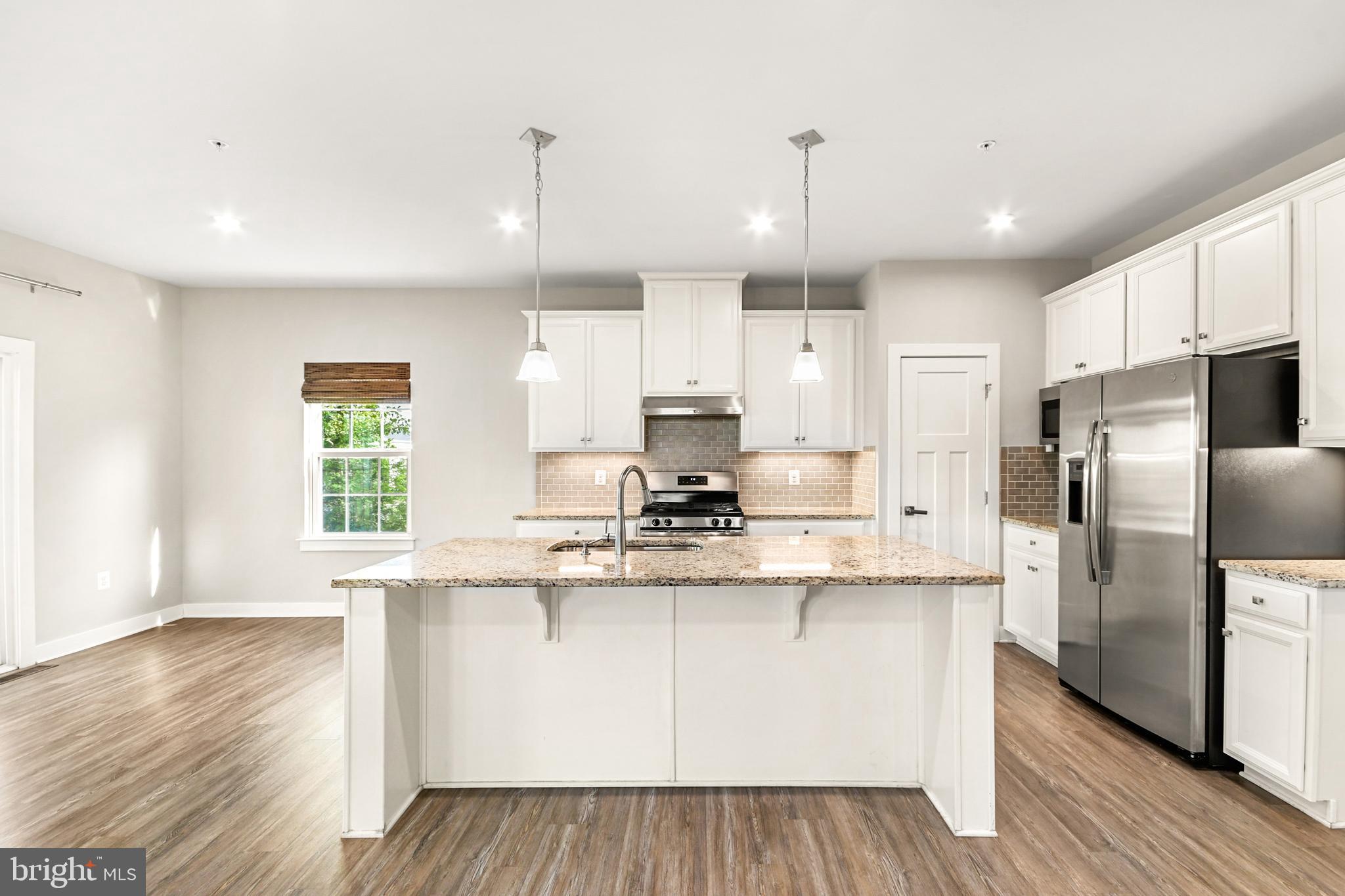 HOLLY RIDGE - Residential