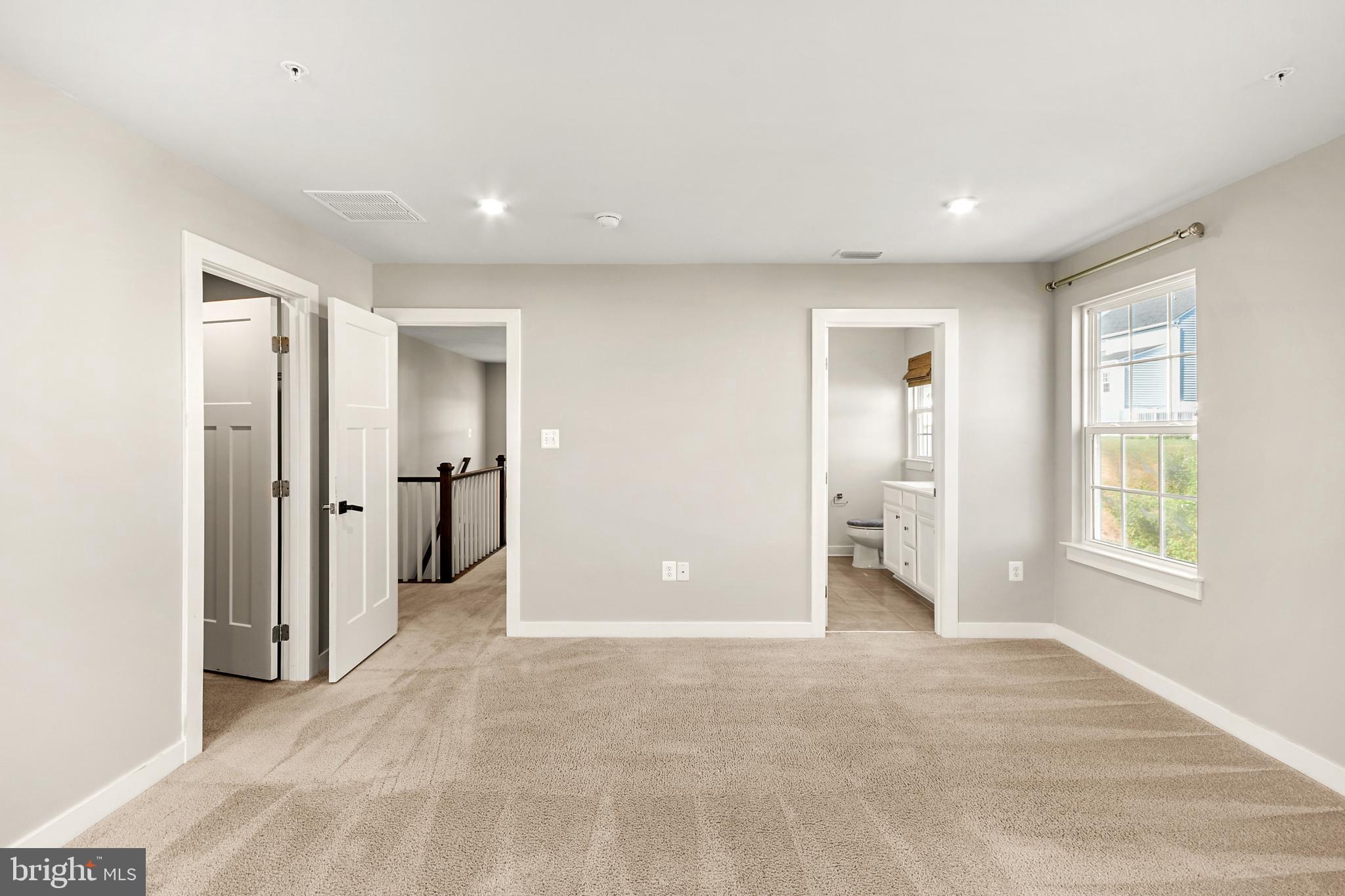 HOLLY RIDGE - Residential