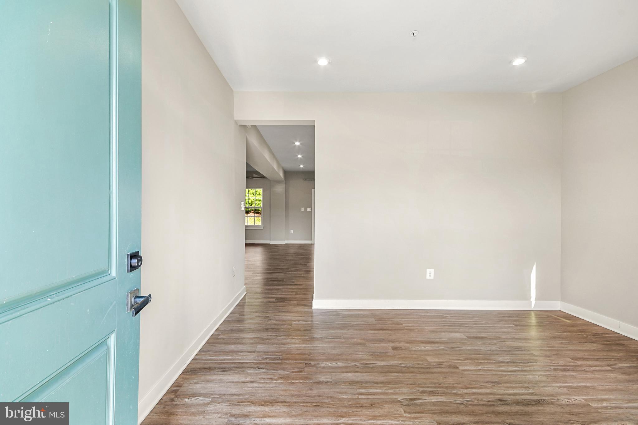 HOLLY RIDGE - Residential