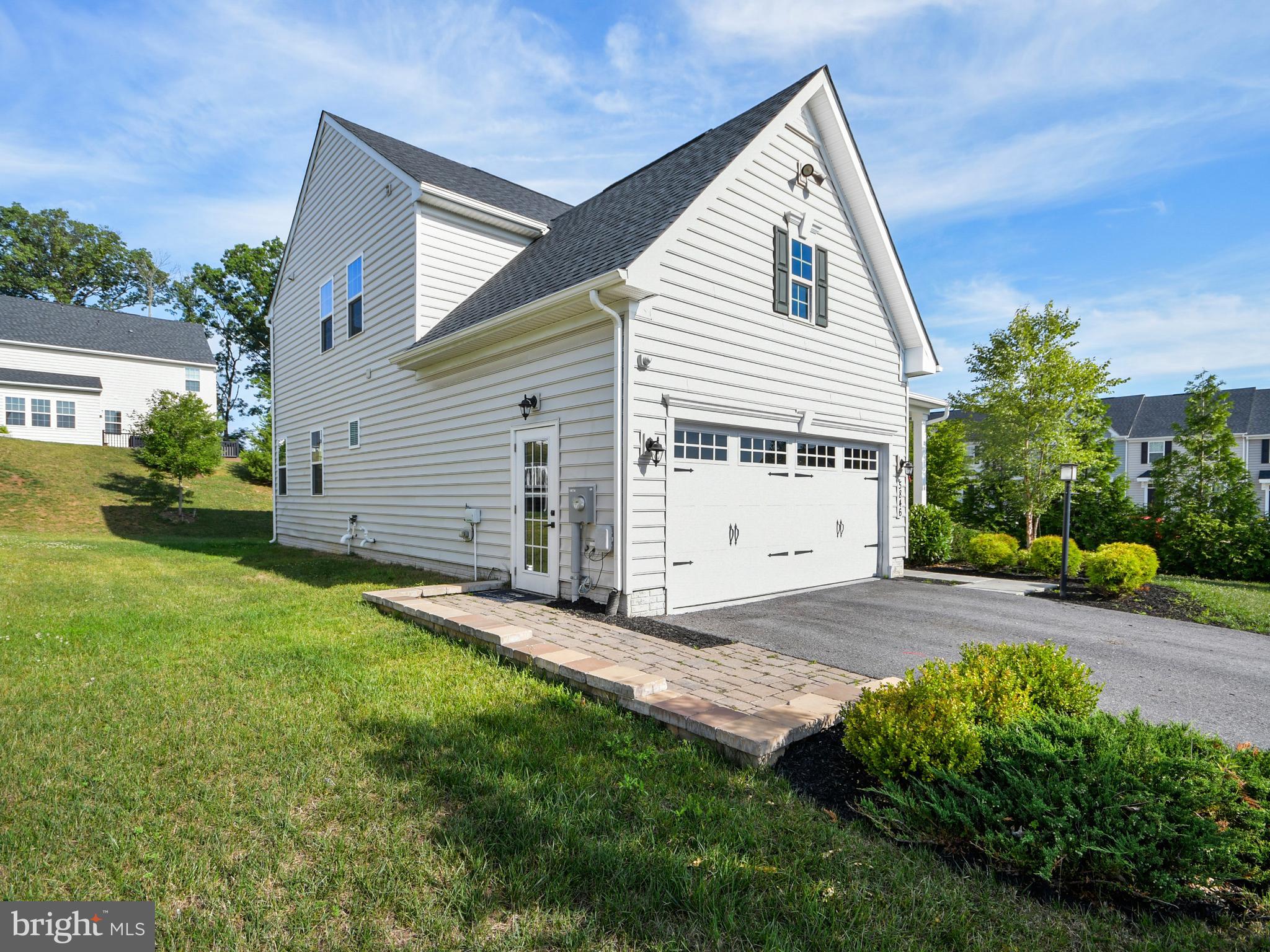 HOLLY RIDGE - Residential