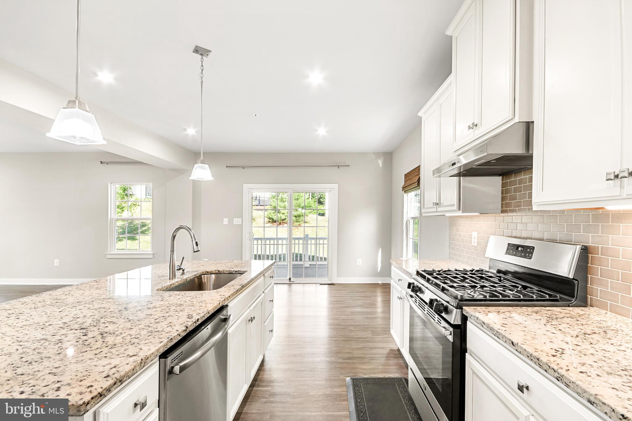 HOLLY RIDGE - Residential