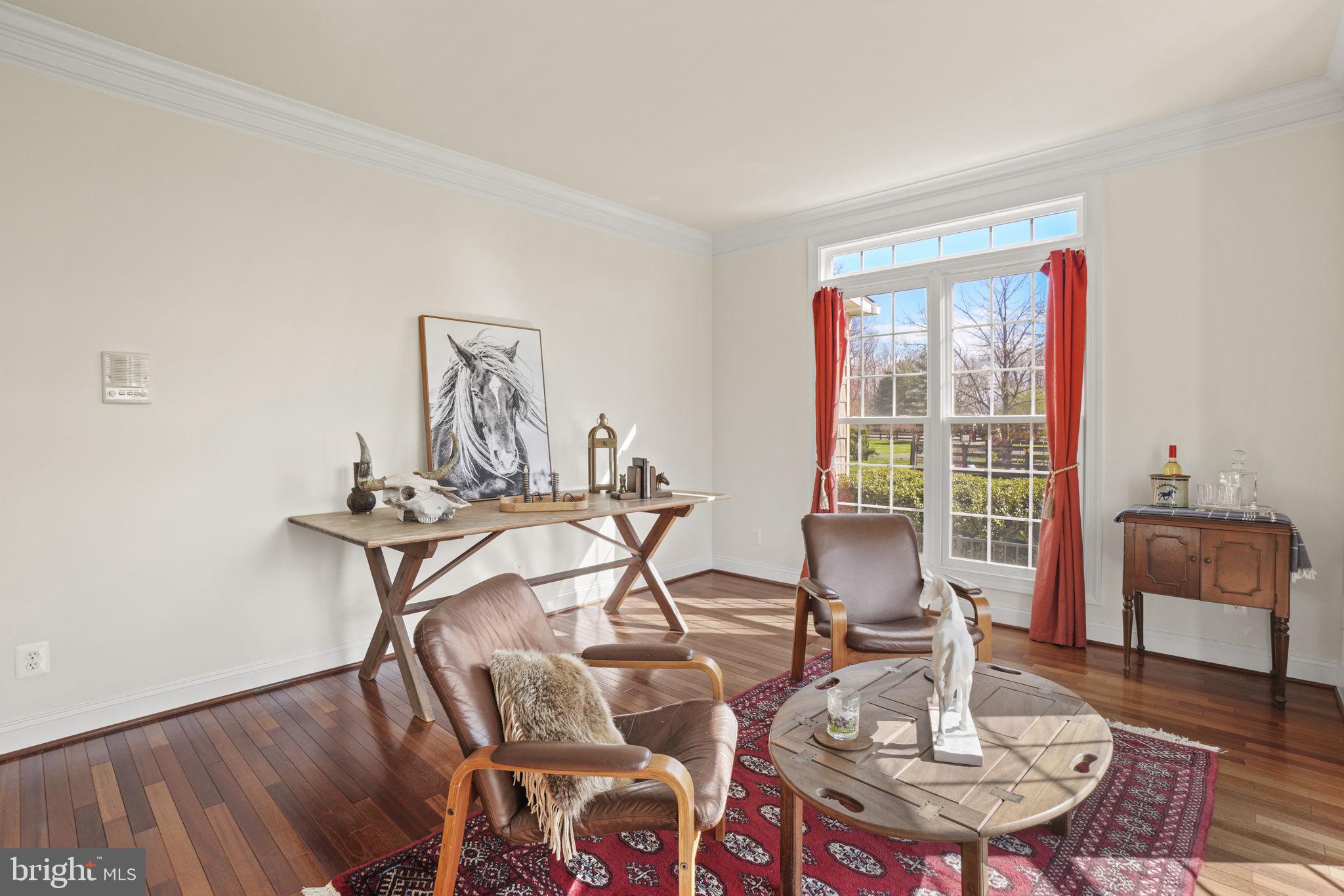 RED CEDAR - Residential