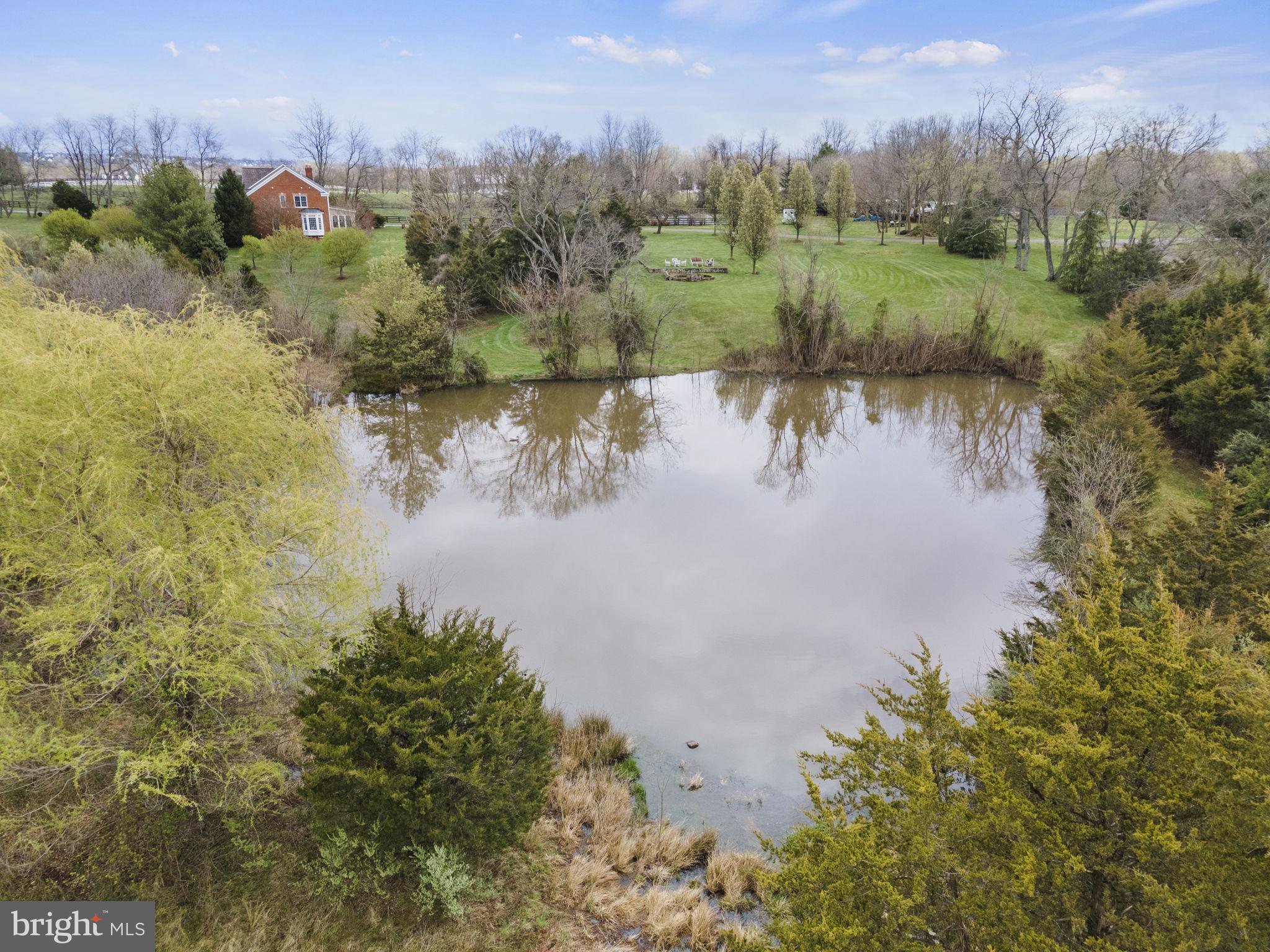 RED CEDAR - Residential