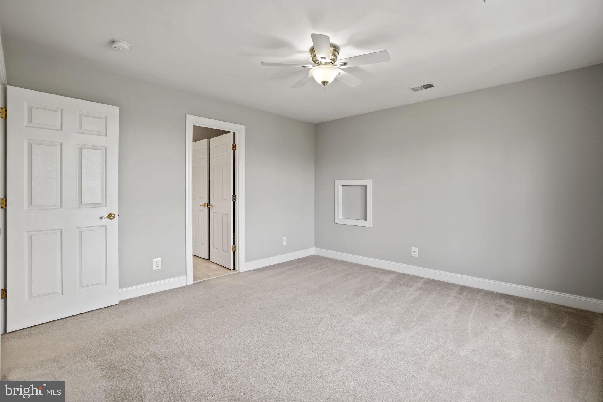 RED CEDAR - Residential