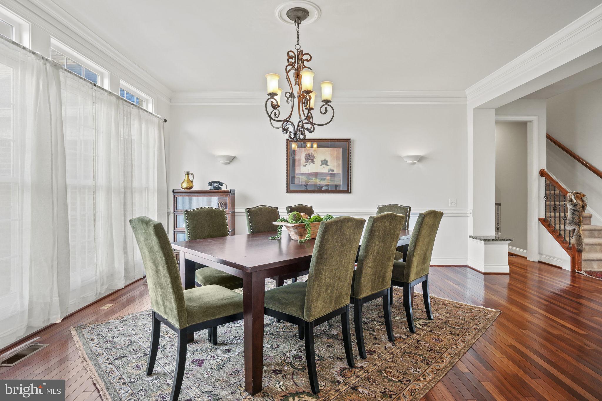 RED CEDAR - Residential