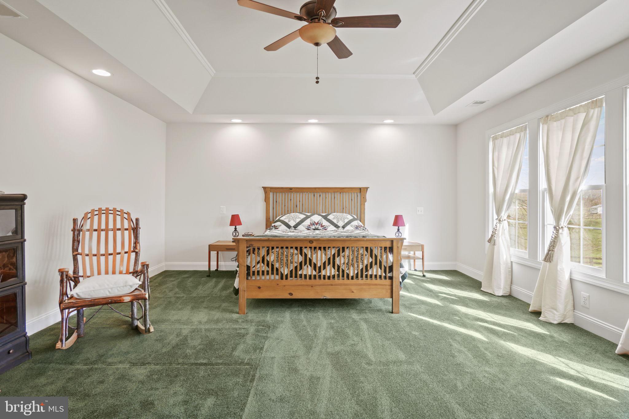 RED CEDAR - Residential