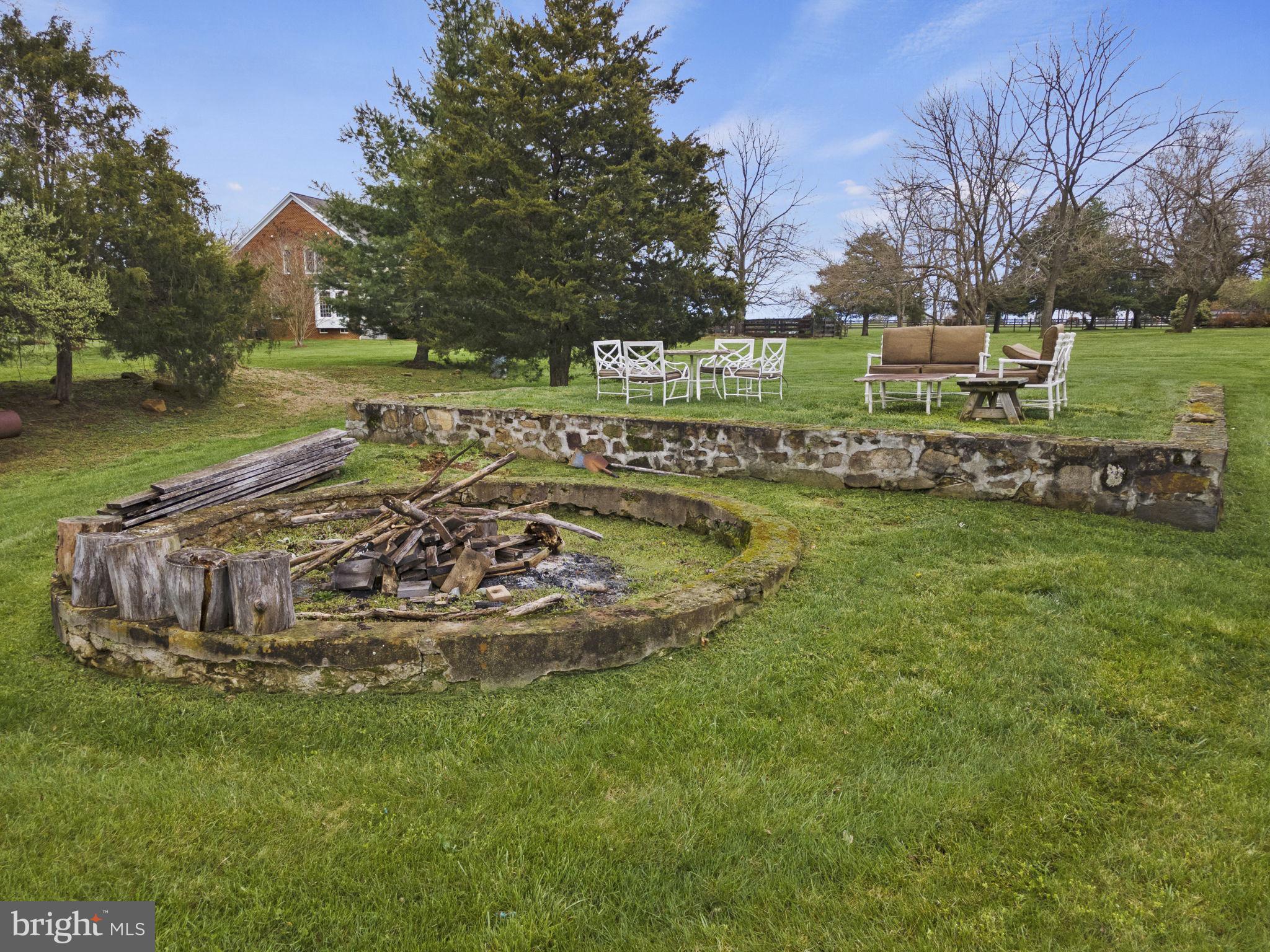 RED CEDAR - Residential