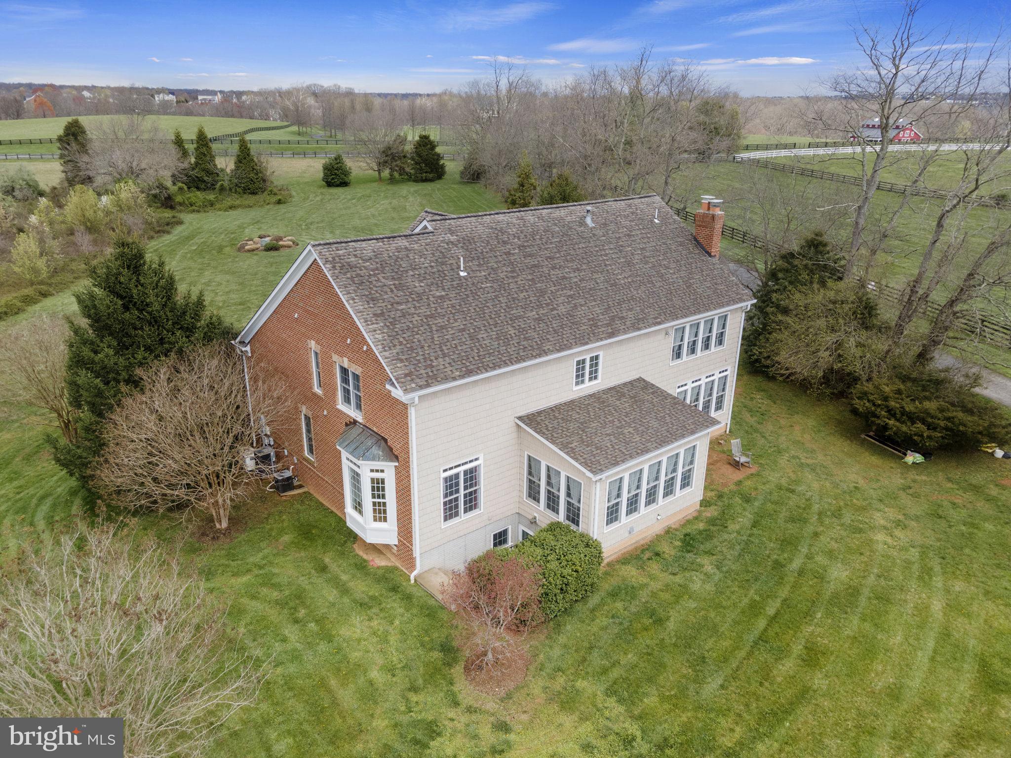 RED CEDAR - Residential