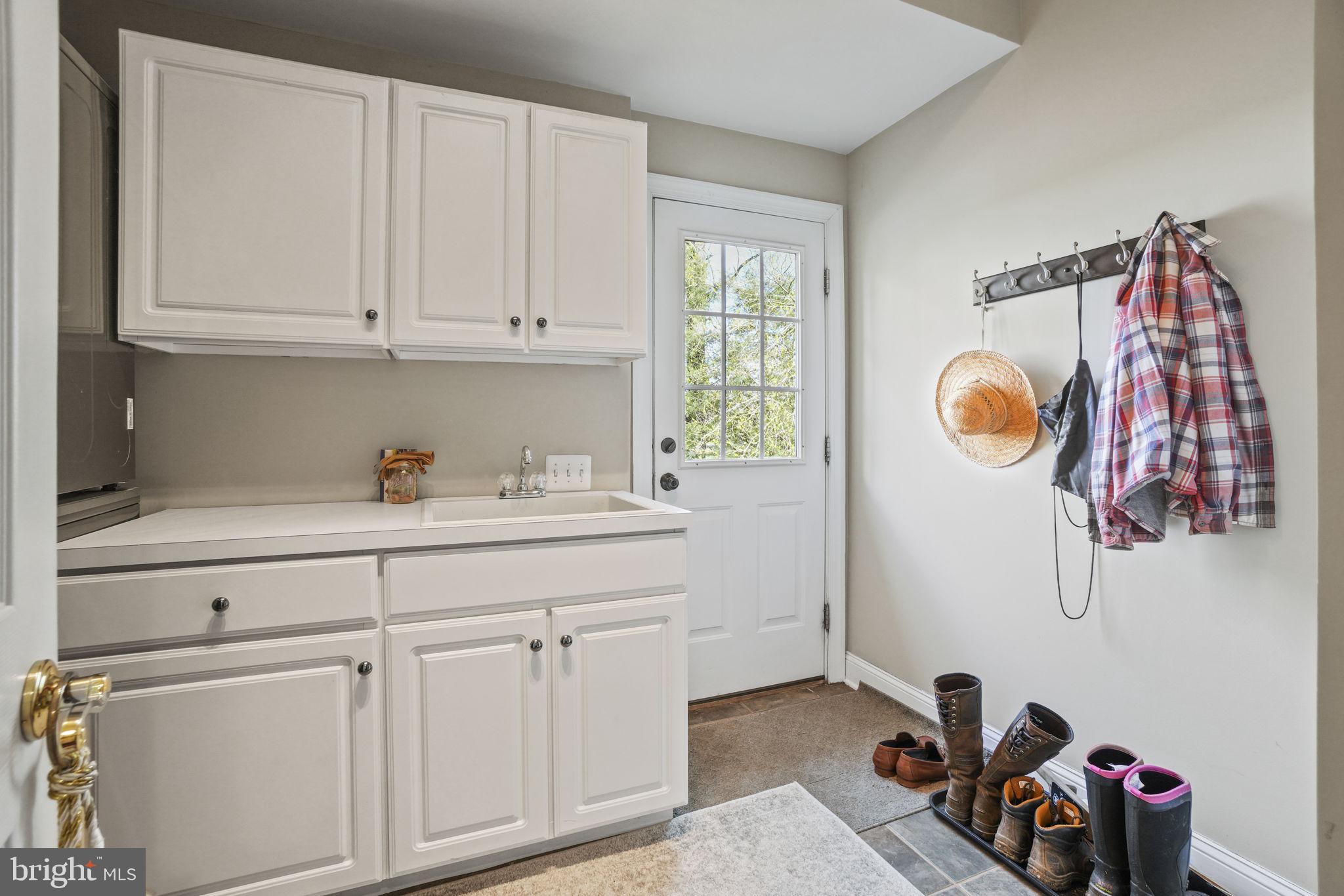 RED CEDAR - Residential