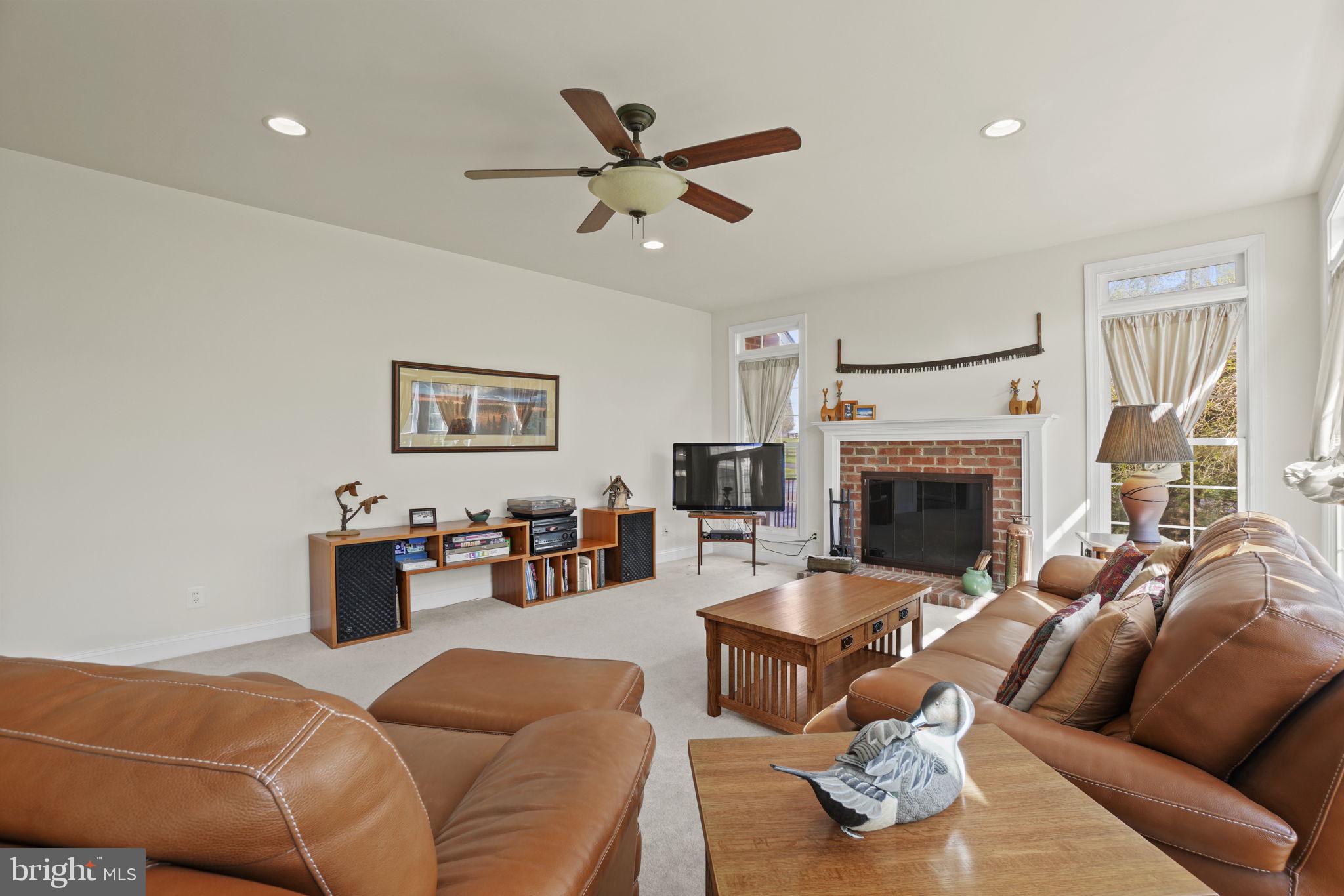 RED CEDAR - Residential