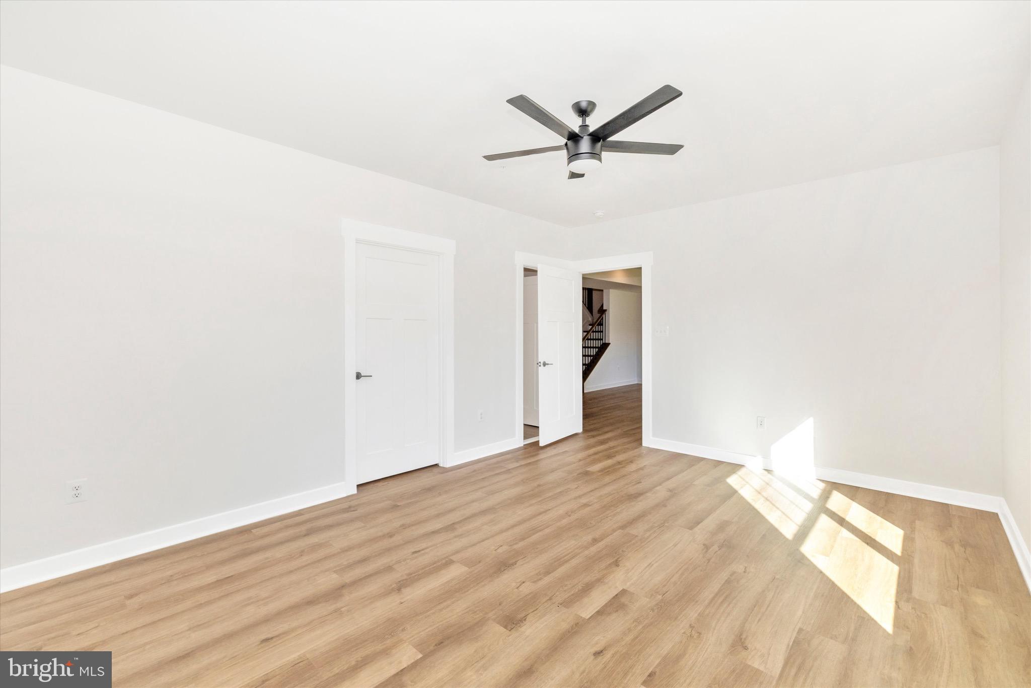 MYERSVILLE - Residential