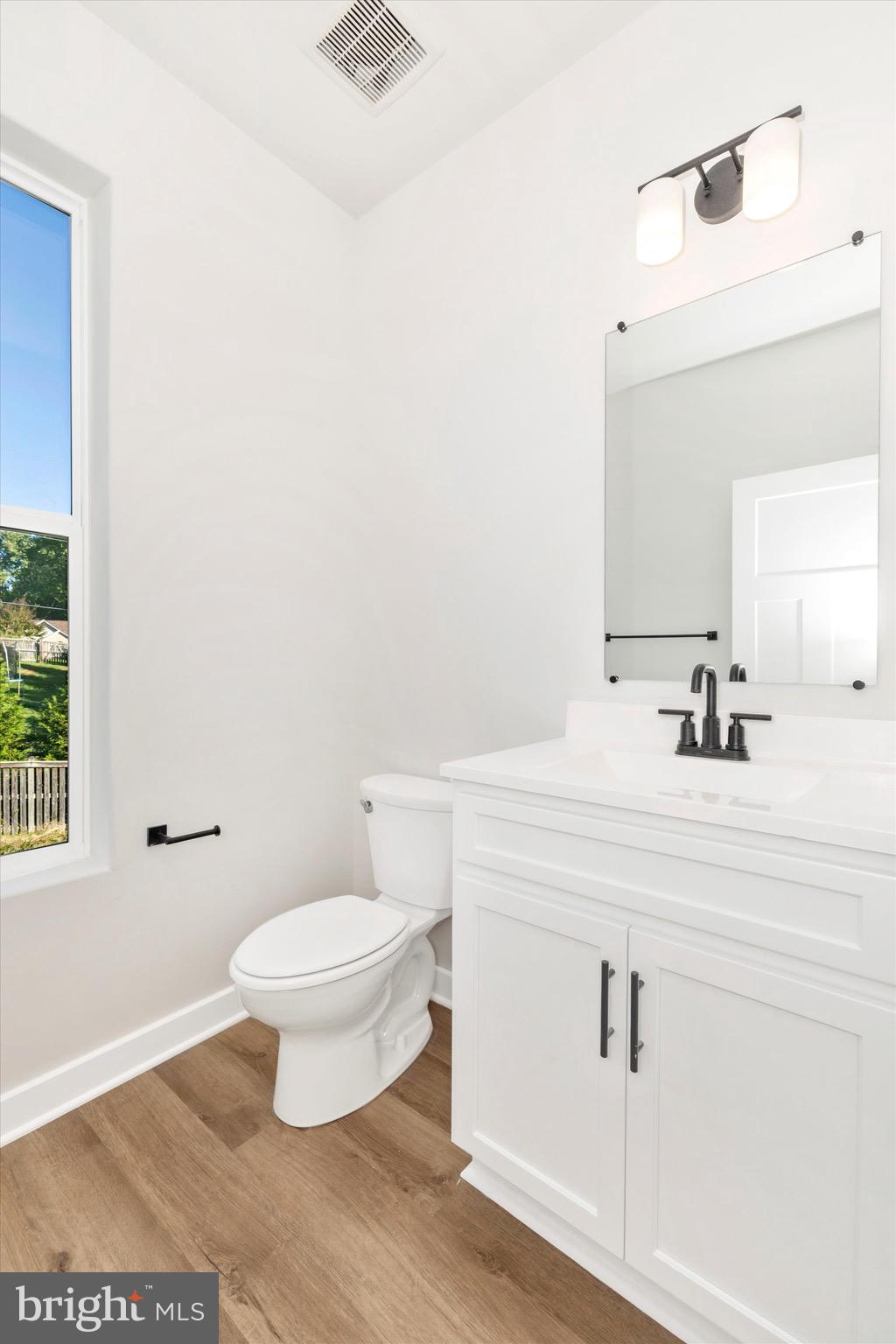 MYERSVILLE - Residential