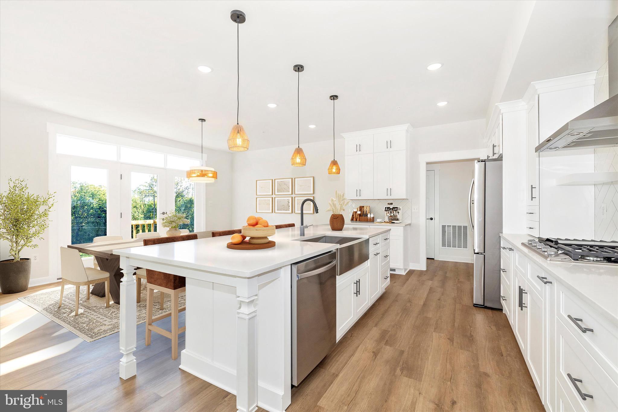 MYERSVILLE - Residential