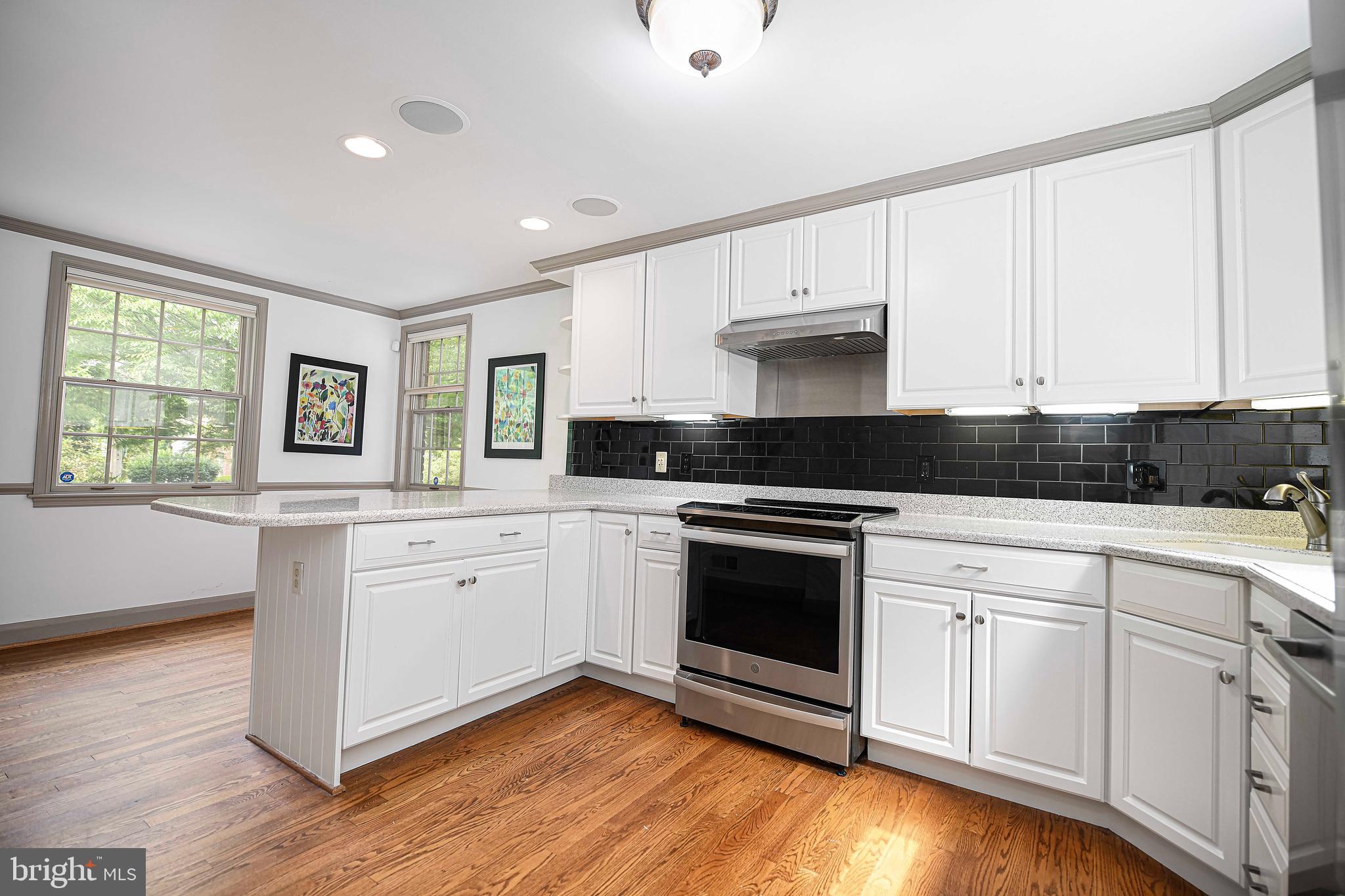 WEST TOWSON - Residential