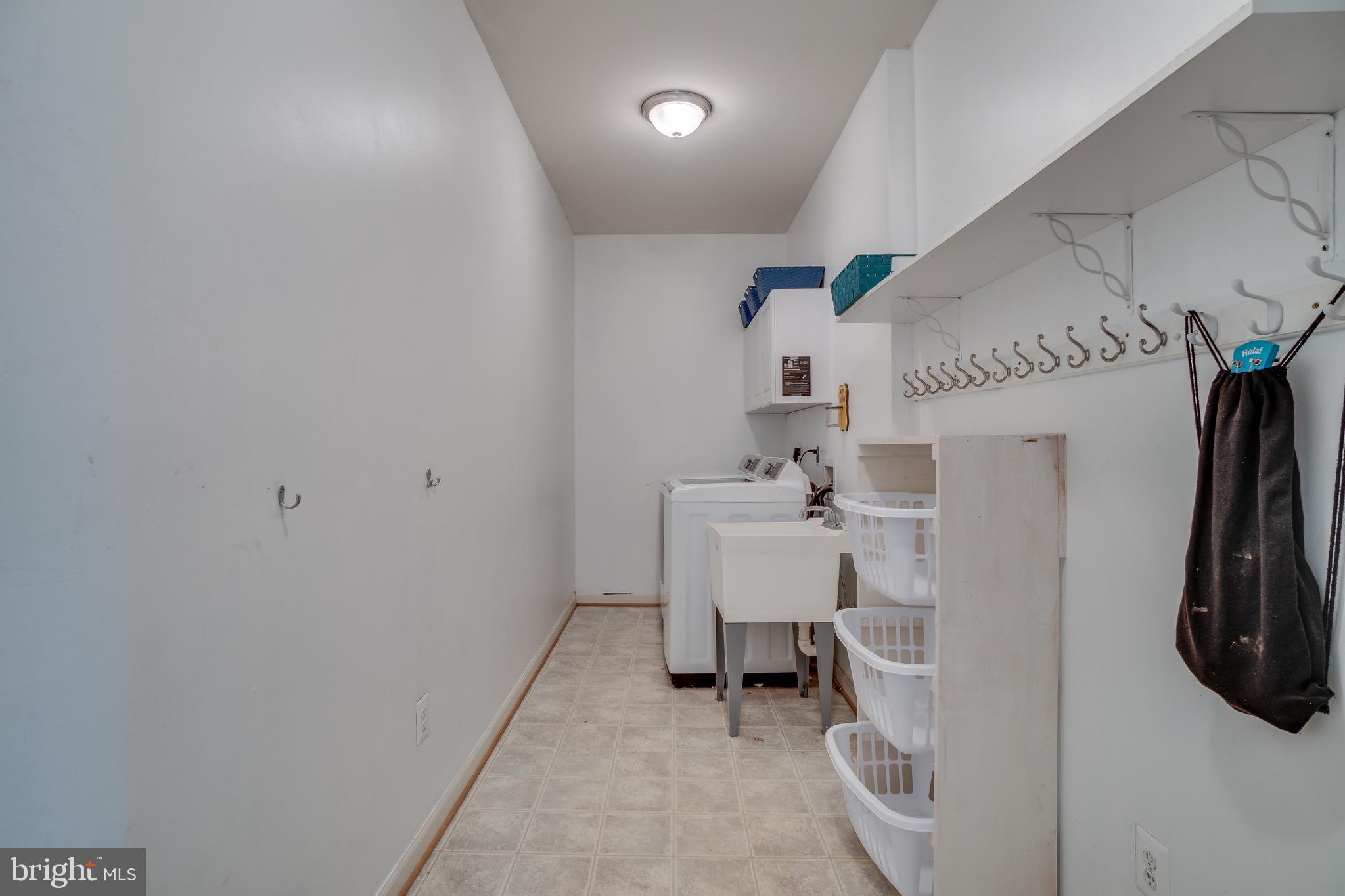 RIDGES OF WARRENTON - Residential