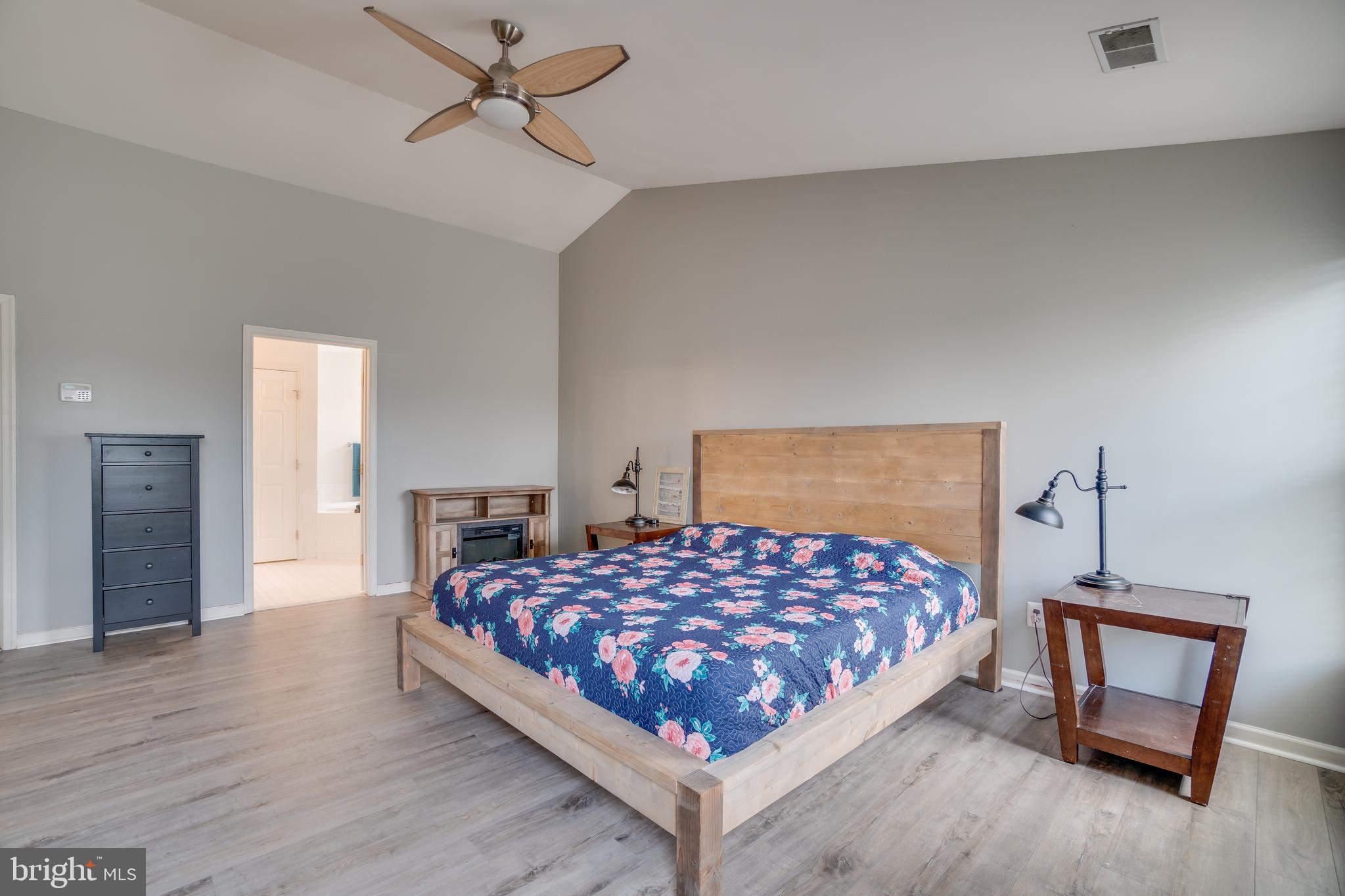 RIDGES OF WARRENTON - Residential