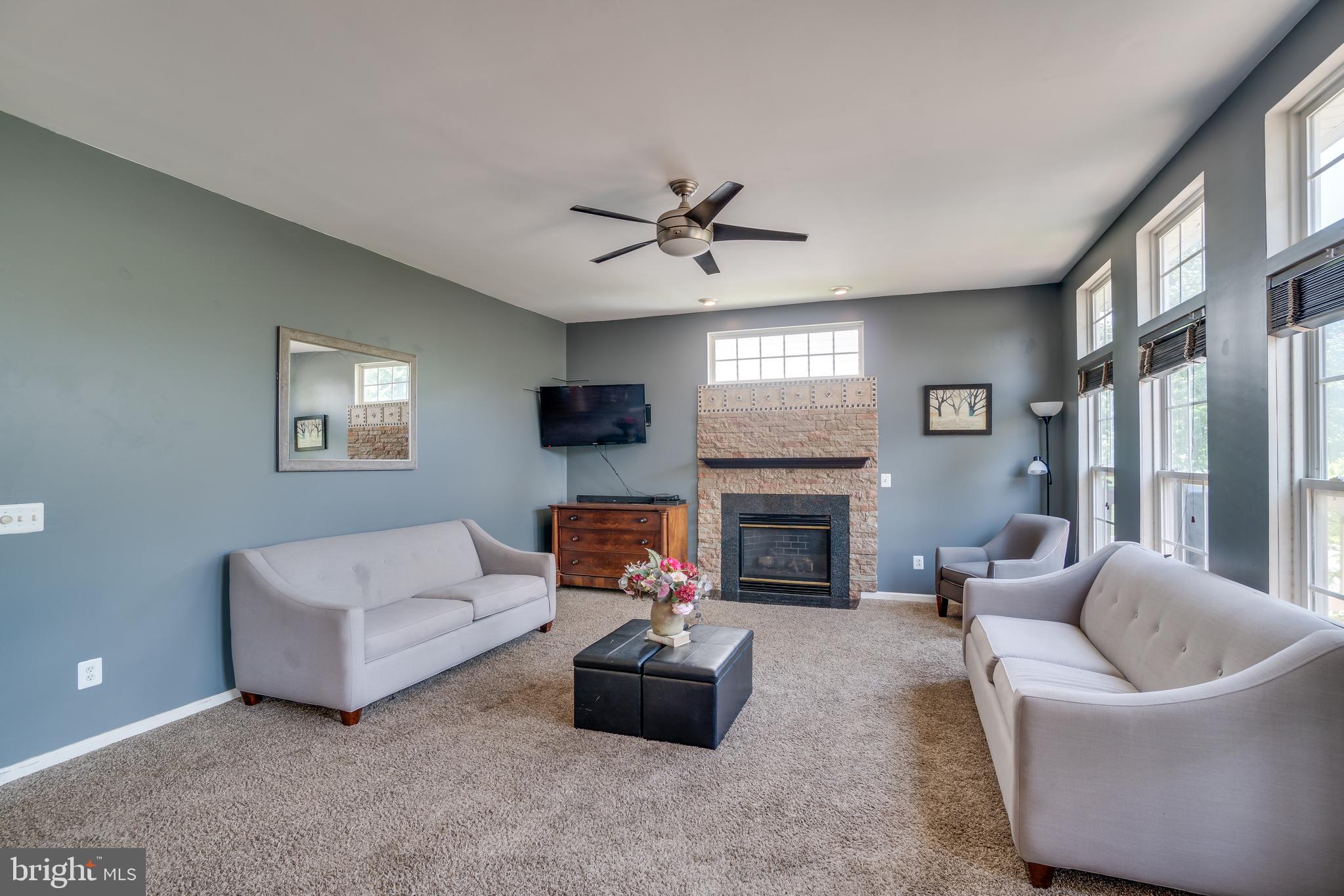 RIDGES OF WARRENTON - Residential