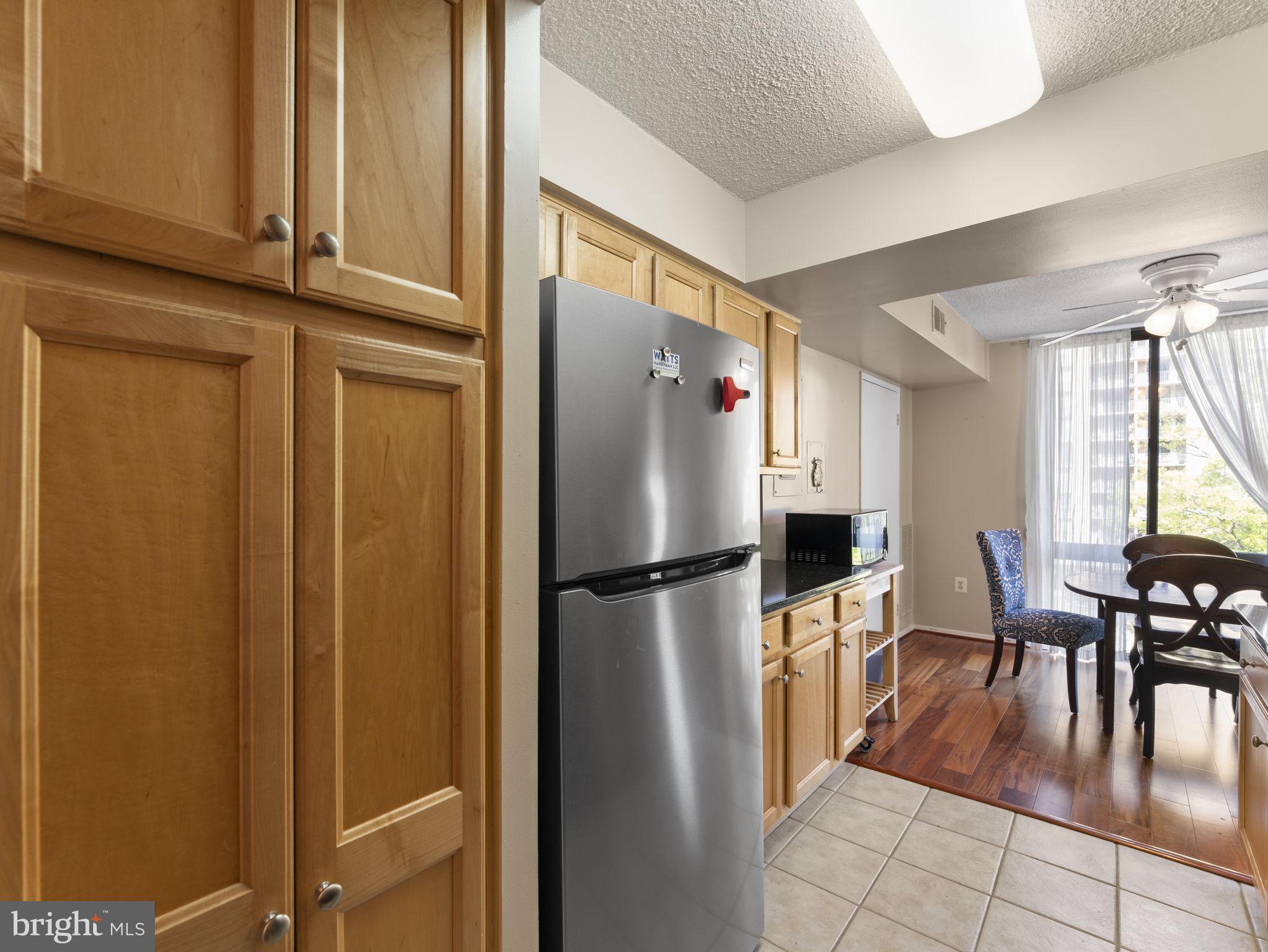 CENTURY SOUTH - Residential Lease