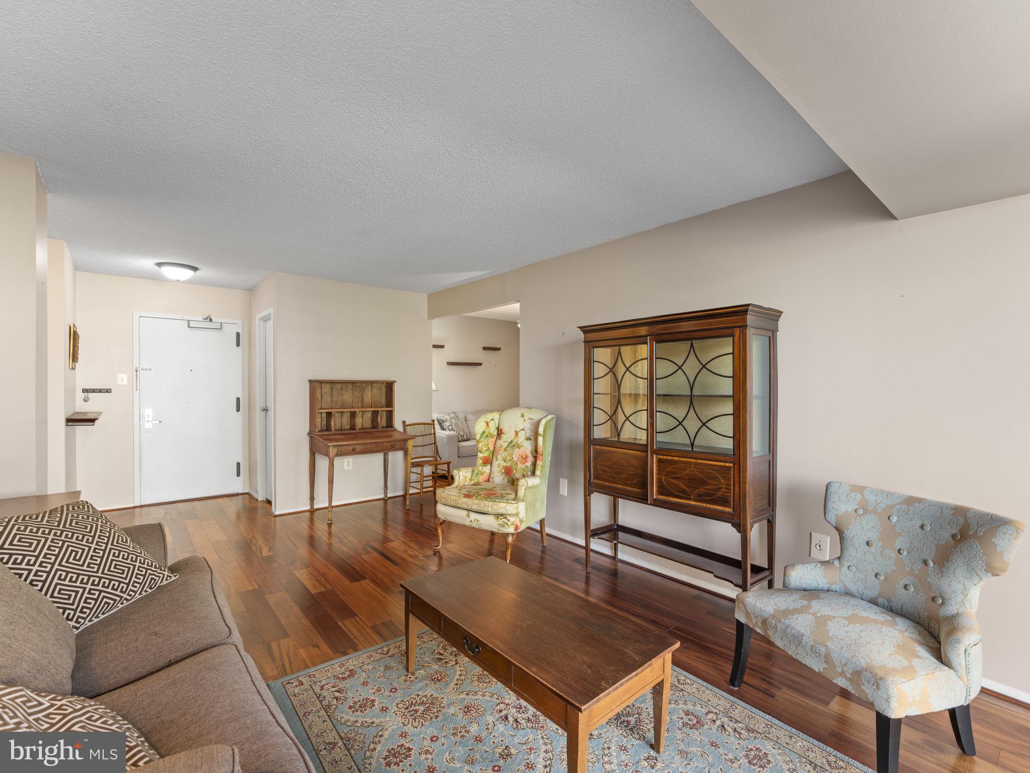 CENTURY SOUTH - Residential Lease