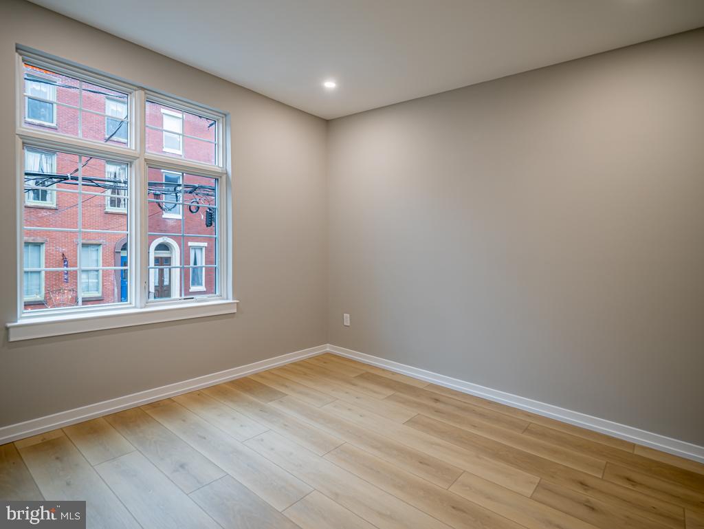 BELLA VISTA - Residential Lease