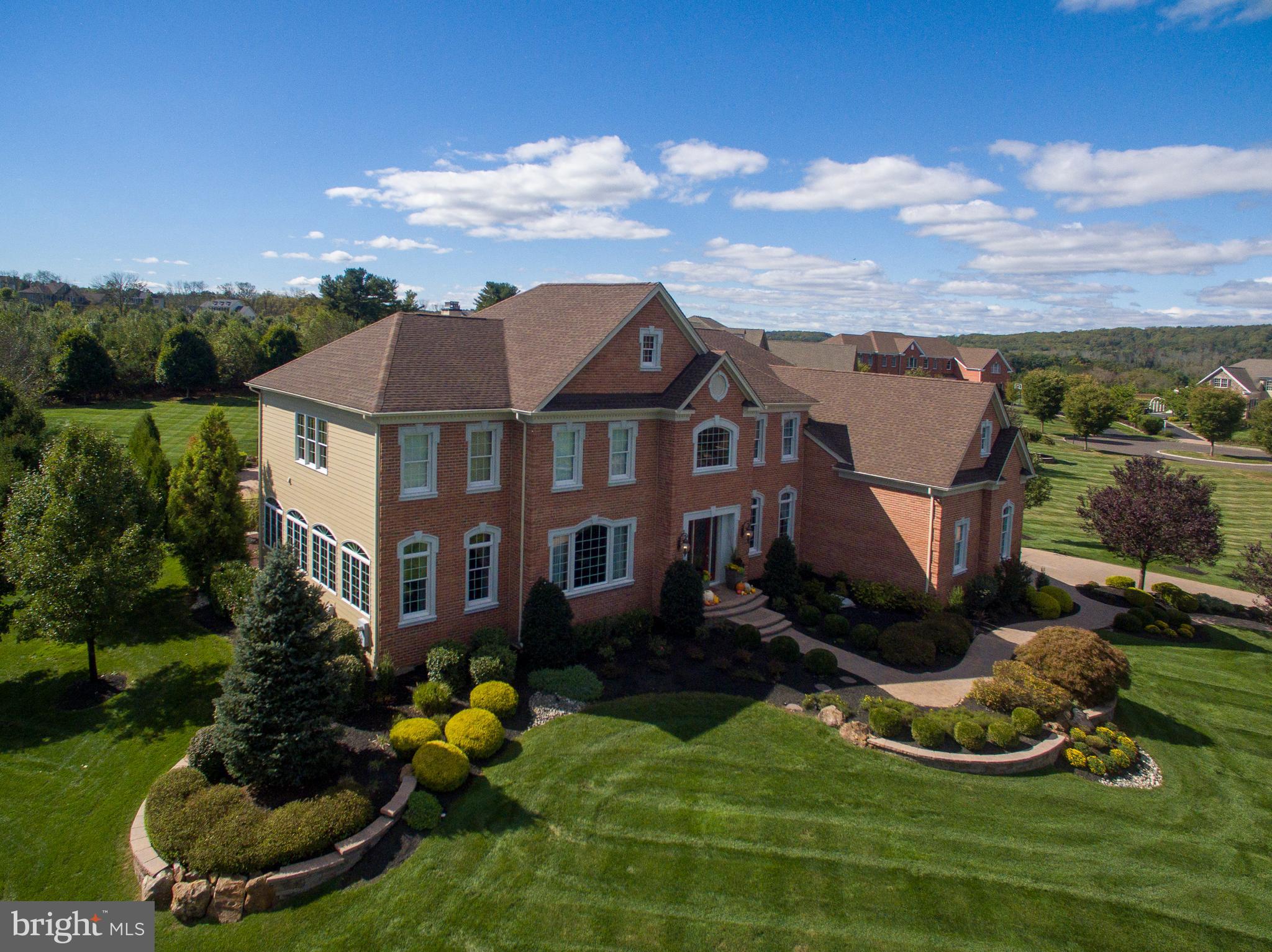 DUTCHESS FARM ESTS - Residential