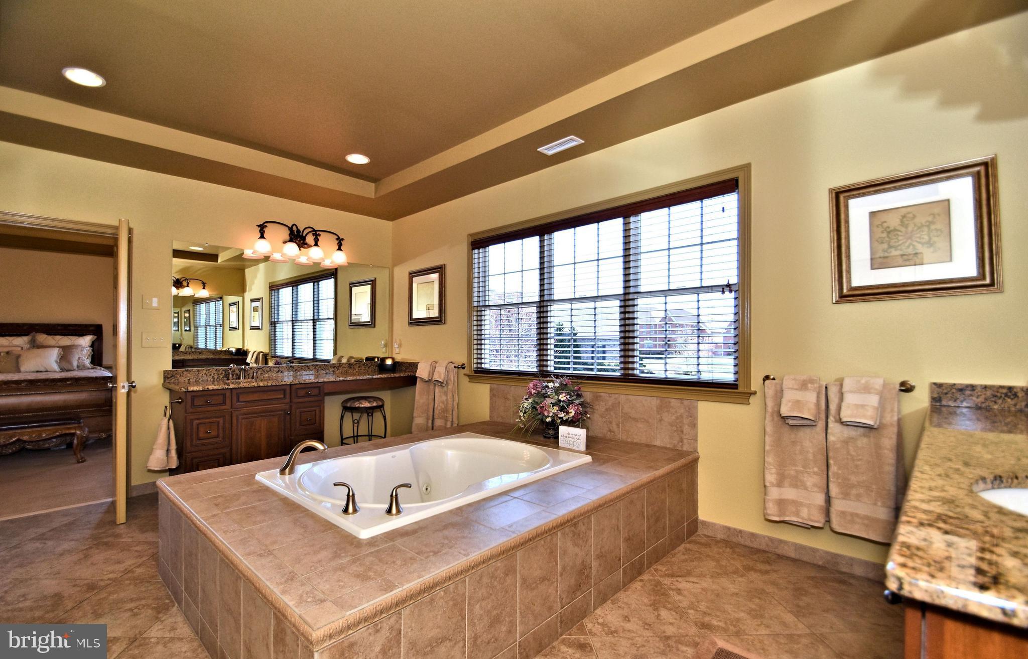 DUTCHESS FARM ESTS - Residential